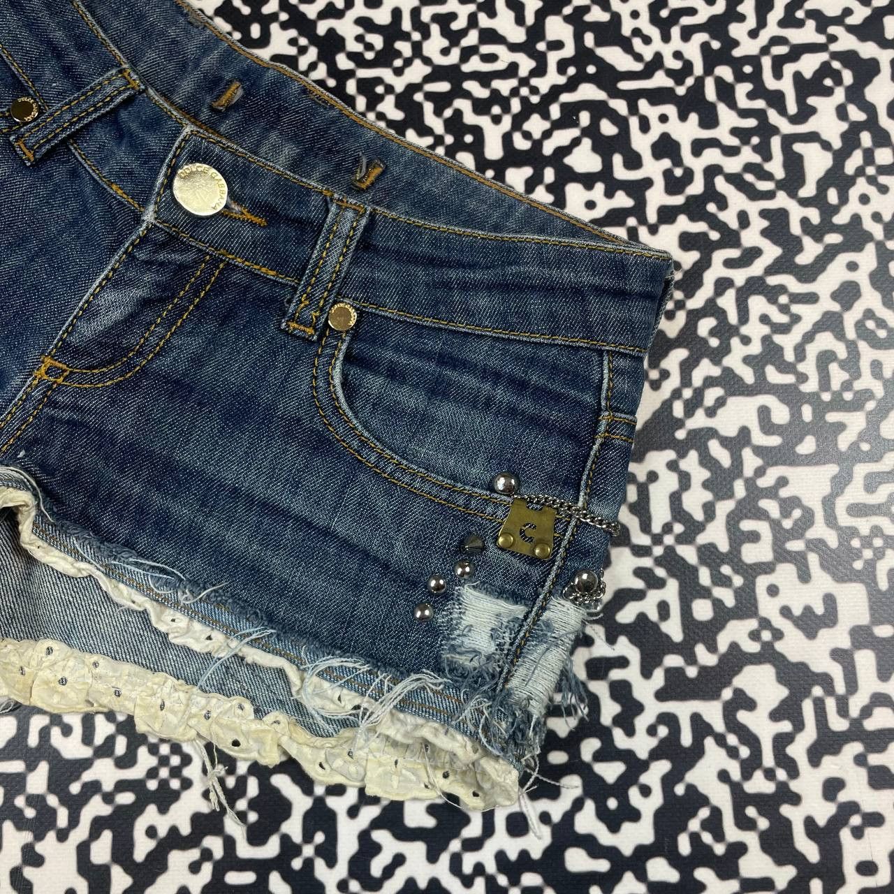 Dolce & Gabbana Vintage Y2K Dolce Gabbana Sexy Luxury Distressed Style Short Size 27" / US 4 / IT 40 - 6 Thumbnail