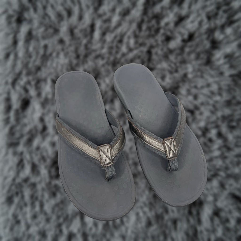 Vionic Tide Pewter Tan OrthaHeel Shoes Flip-Flops Thong Sandals Womens Size 8 Comfort in Beige