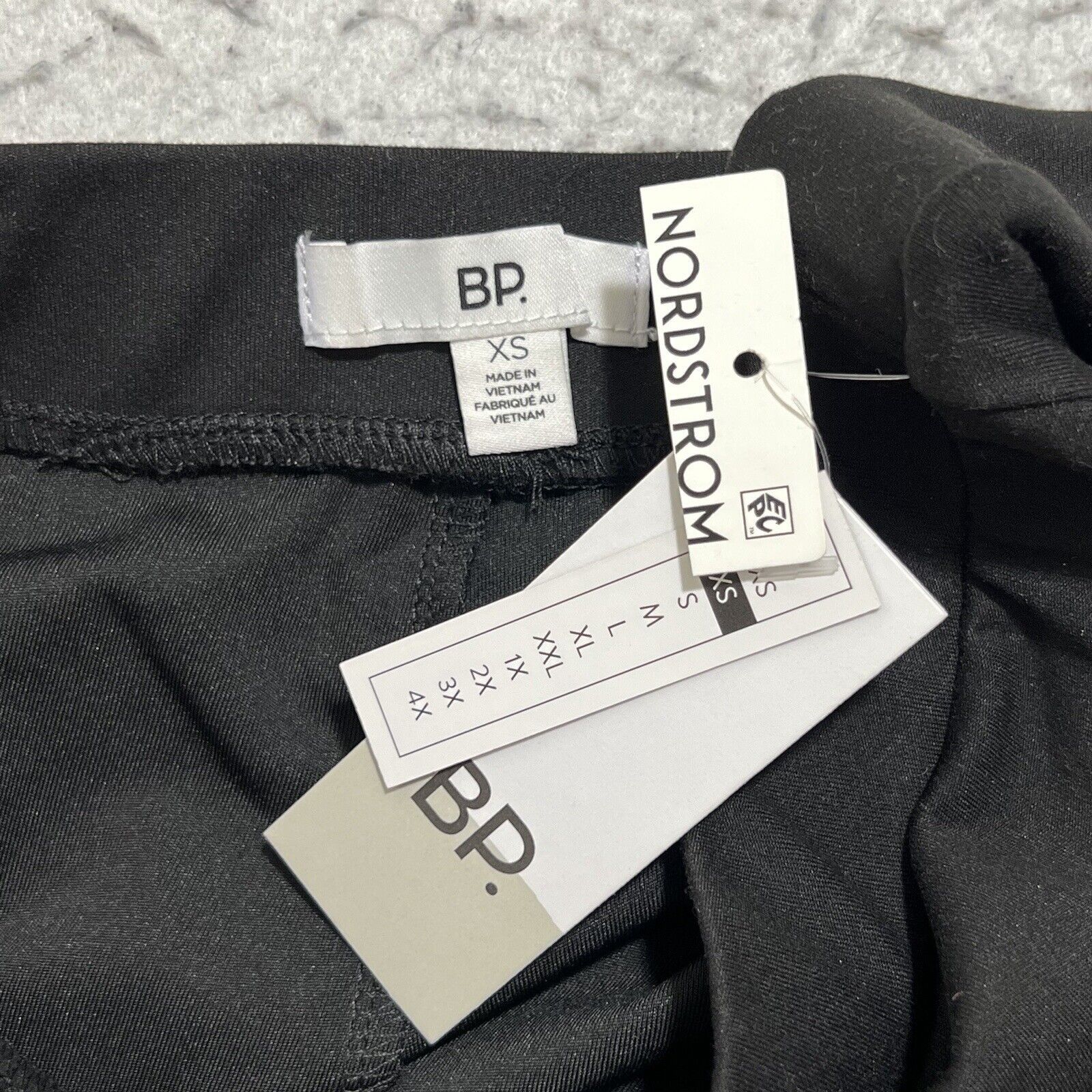 Nordstrom BP Nordstrom Black Leggings Slim Leg Slit Full Length NWT Size 26" / US 2 / IT 38 - 4 Thumbnail