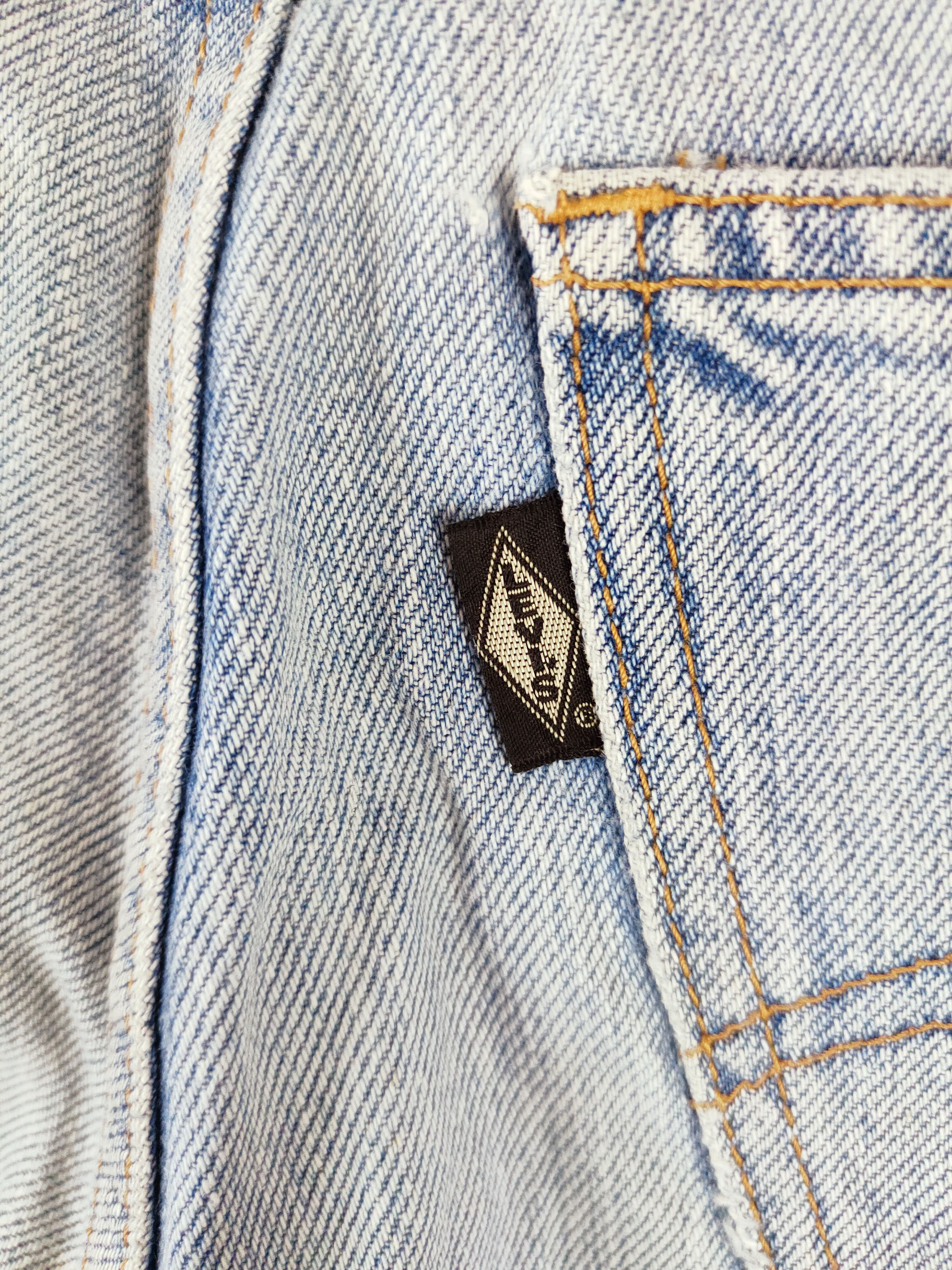 Levi's Levi's painter vintage Blue Distressed Ripped Jeans #W539 Size US 33 - 10 Thumbnail