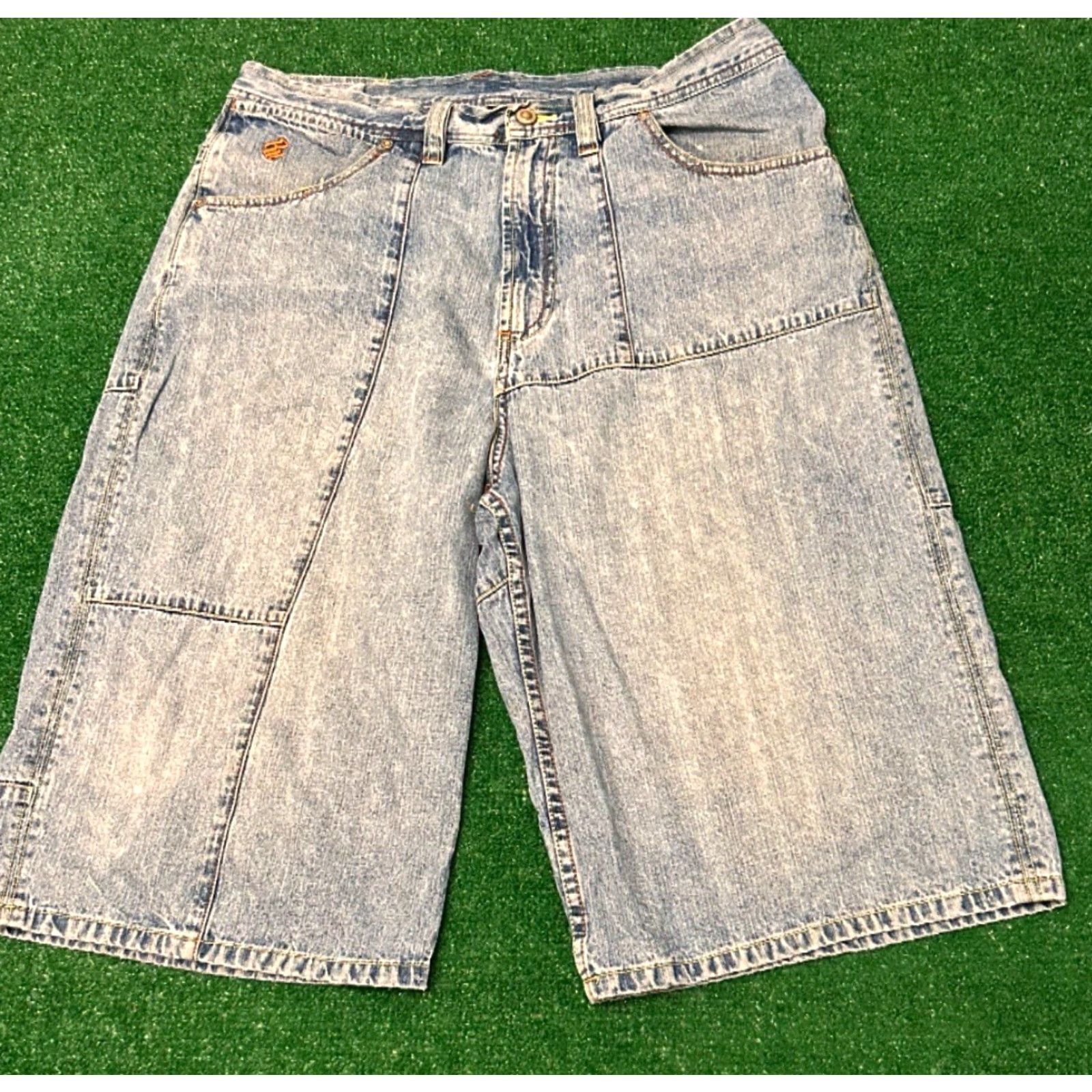 Rocawear VINTAGE Rocawear Baggy Hip Hop Skater Jeans Shorts Mens Size 34 Light Wash JNCO Grunge Hip Hop Punk 90s Size US 34 / EU 50 - 4 Thumbnail