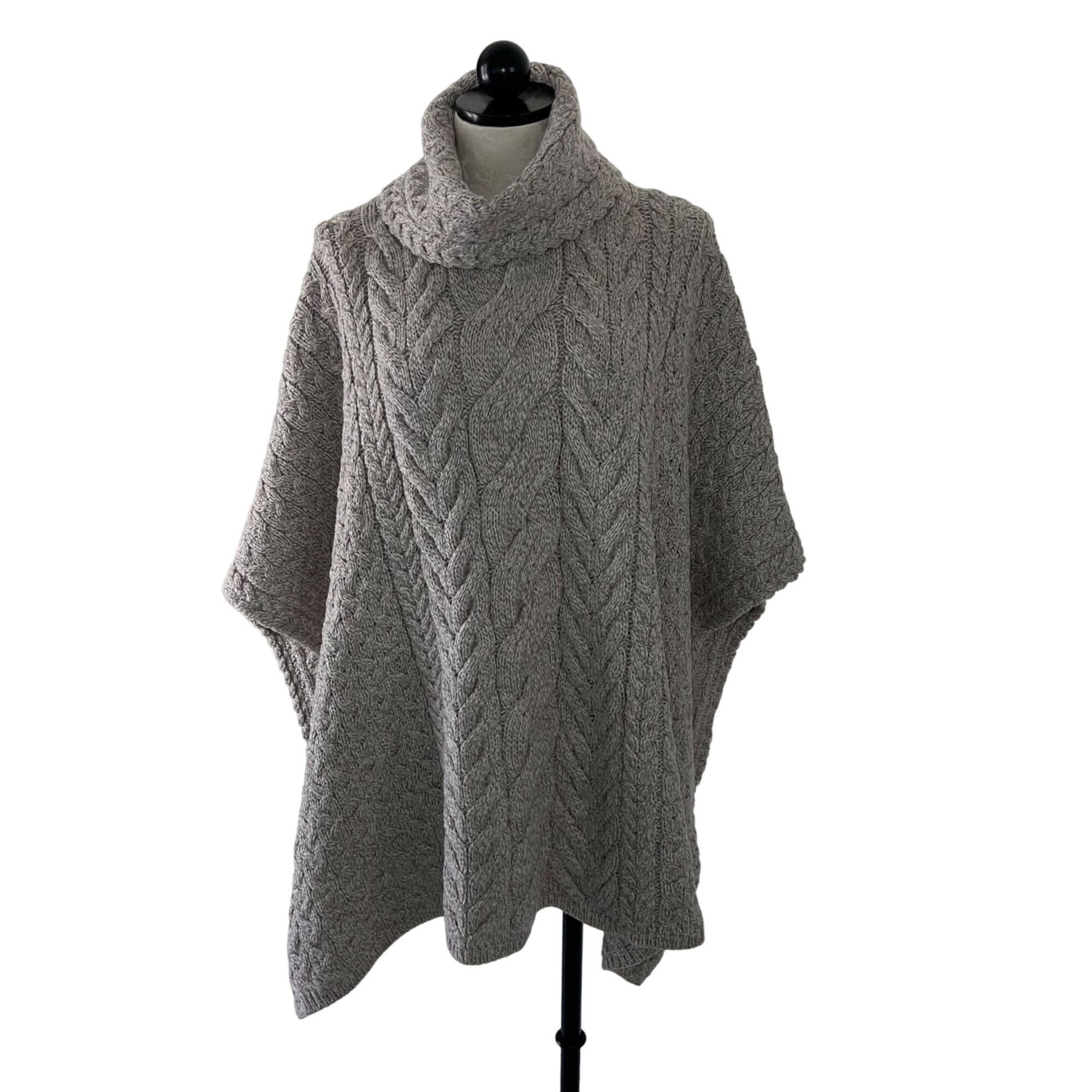 Other Aran ‎Womens ‎‎‎‎‎‎‎‎Top One Size Beige Co‎wl Neck Poncho Size ONE SIZE - 1 Thumbnail