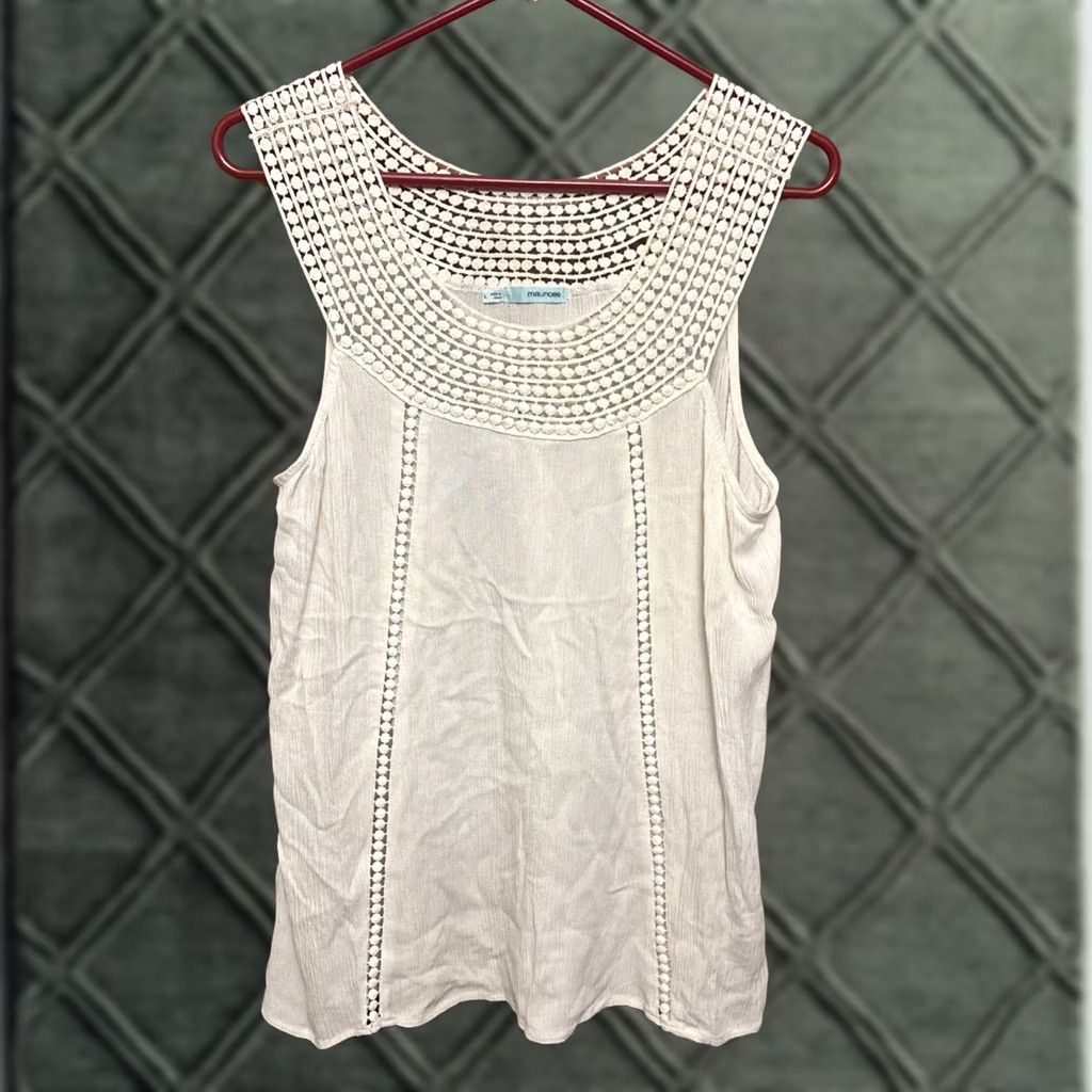 Vintage Maurices Tank Top Women's Ivory Sleeveless Round Neck Lightweight Embroidered L Regular Shirt Shirt Size L / US 10 / IT 46 - 1 Thumbnail