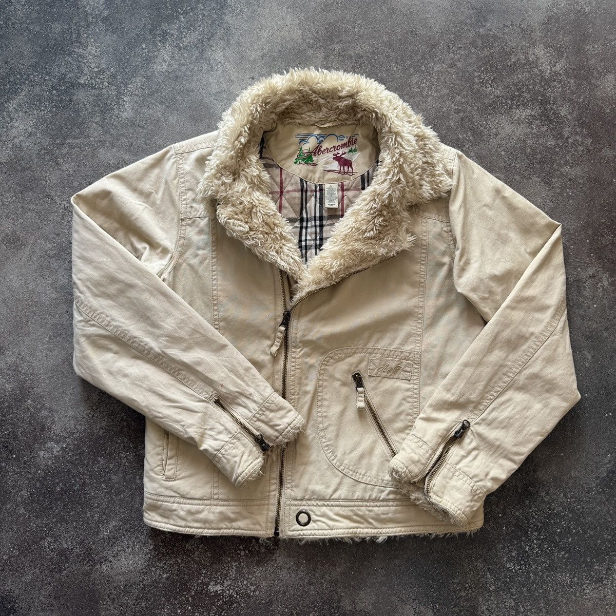 Abercrombie & Fitch Abercrombie & Fitch Vintage Y2K Faux Fur Details Jacket Size L / US 10 / IT 46 - 1 Thumbnail