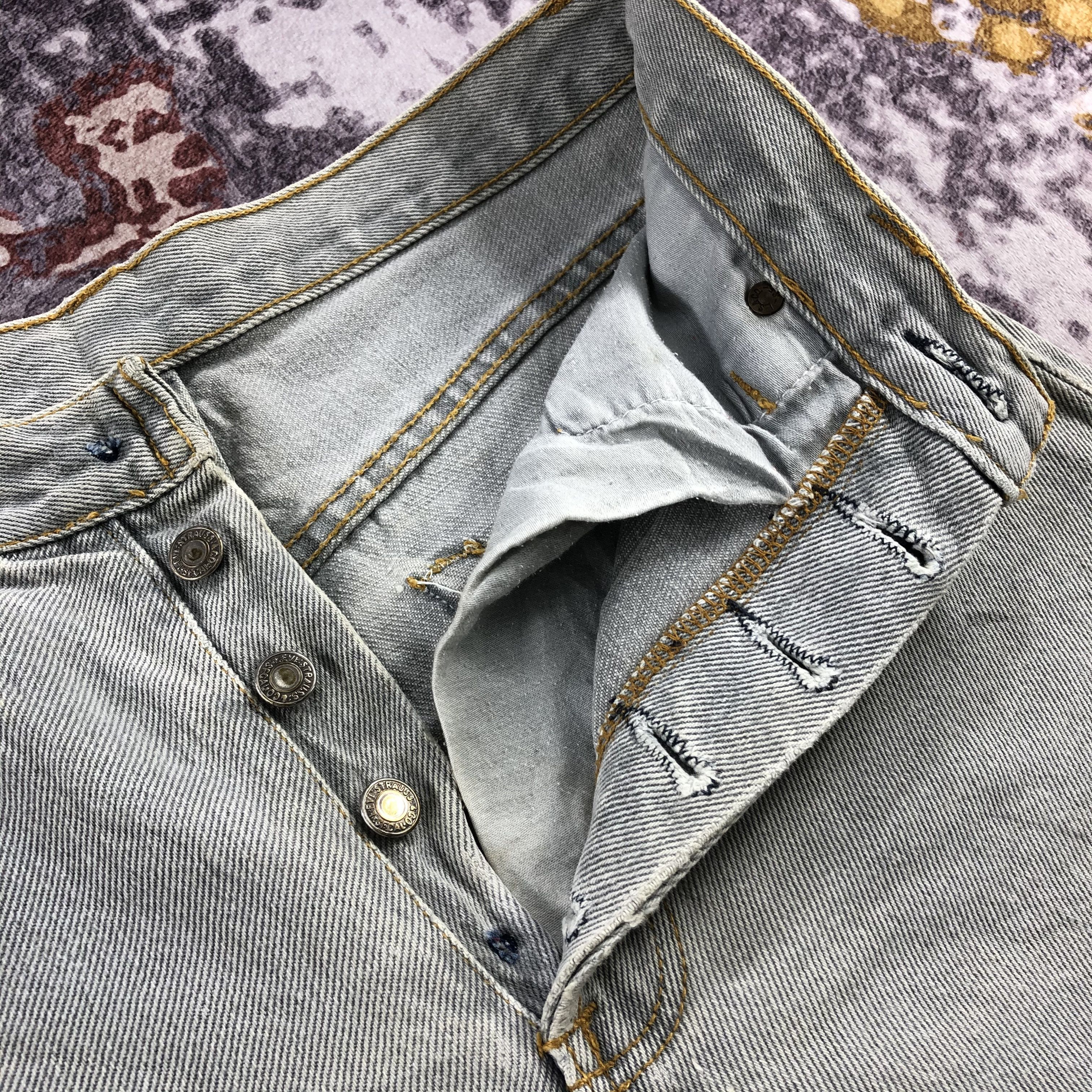 Levi's × Vintage Vintage 90s Ash Gray Levis 501 Jeans-JM2677 Size US 28 / EU 44 - 10 Thumbnail
