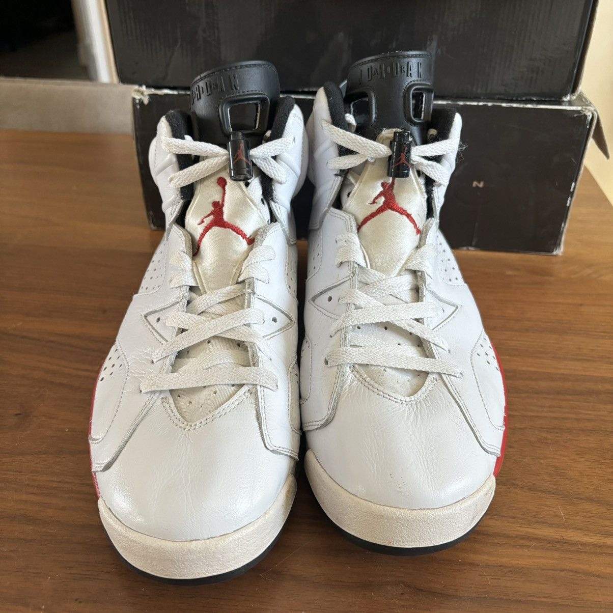 Nike 2010 Nike Air Jordan 6 Varsity Red Size US 11 / EU 44 - 3 Thumbnail