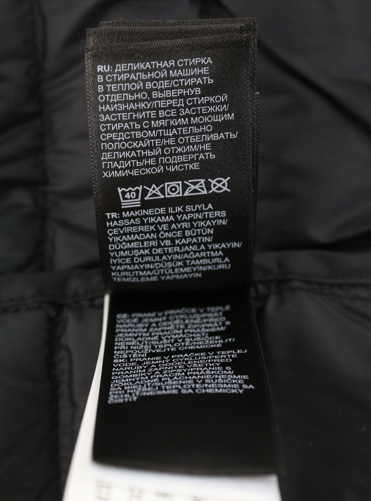 The North Face M Black 700 Down Hooded Jacket 87268 Size M / US 6-8 / IT 42-44 - 10 Thumbnail