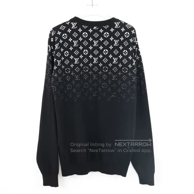 Louis Vuitton Louis Vuitton FW23 Gradient Logo Printed Crew Neck Sweatsh Size US L / EU 52-54 / 3 - 3 Thumbnail