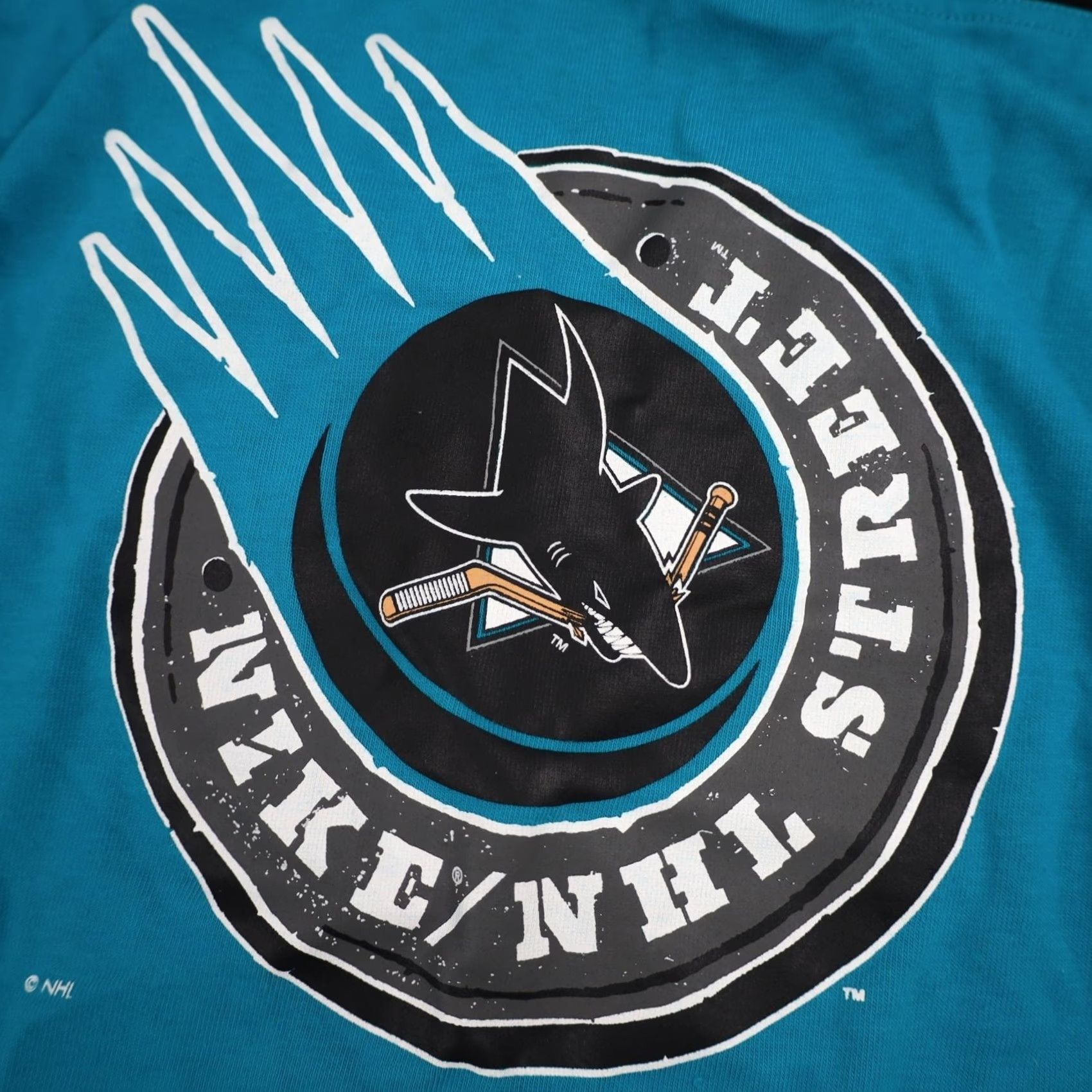 Nike VINTAGE Nike San Jose Sharks Mens Small Hockey Jersey Blue Shirt Mens Small Blue Sharks 90s Mens Size US S / EU 44-46 / 1 - 4 Thumbnail