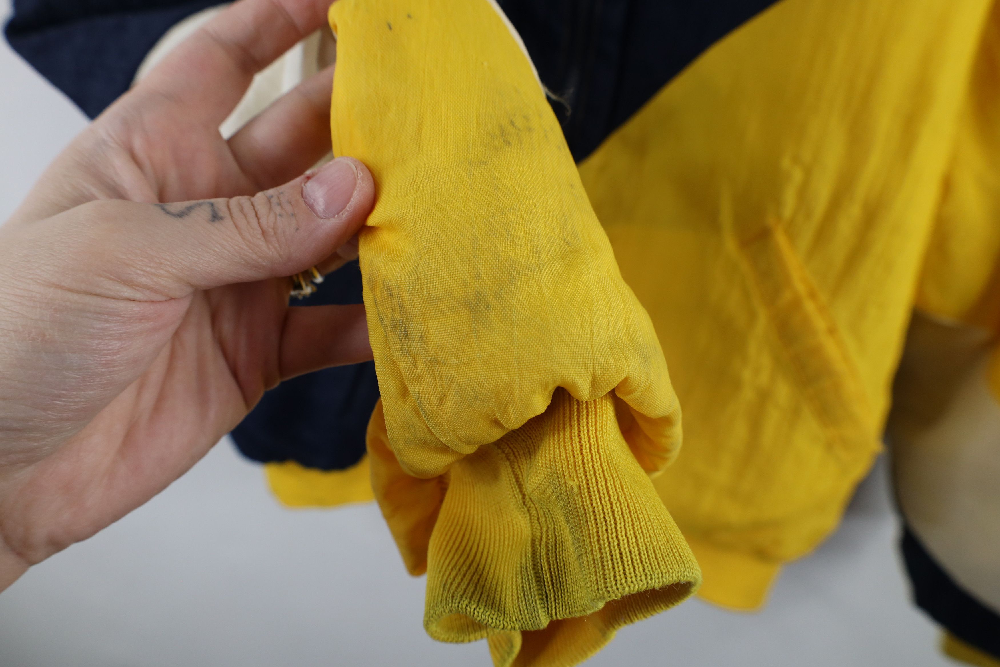 Vintage Vintage 90s University of Michigan Full Zip Puffer Jacket Size US XL / EU 56 / 4 - 8 Thumbnail