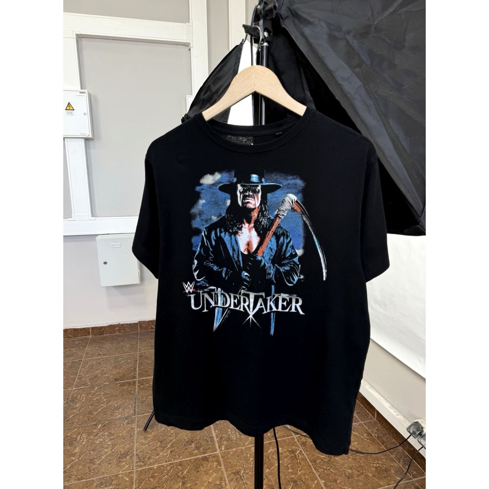 Vintage VINTAGE WWE Undertaker Skull Rip Dead T-Shirt 2021 Size L Men Black T-Shirt Skull Y2K Mens Size US L / EU 52-54 / 3 - 2 Thumbnail