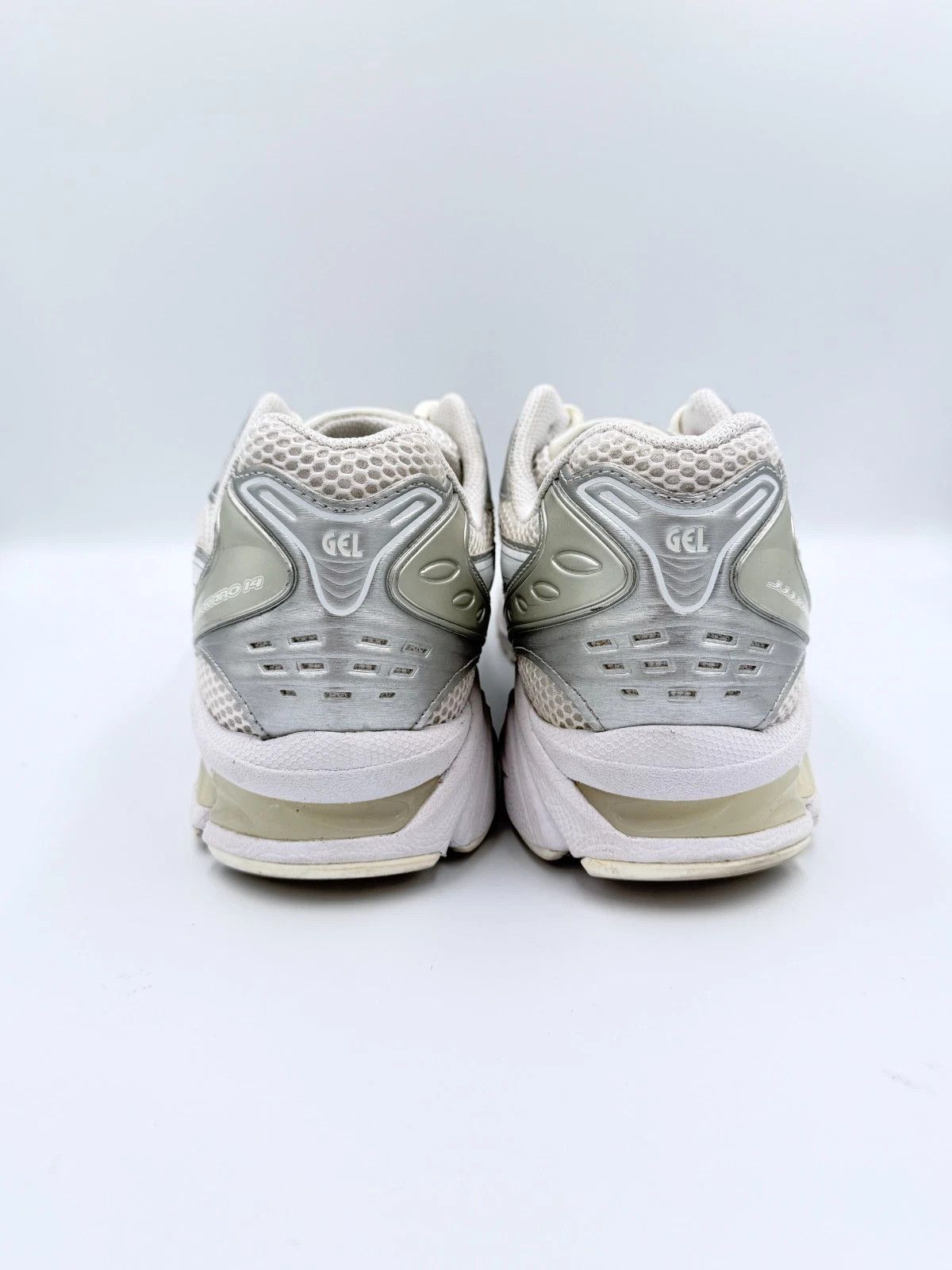 Asics × JJJJound JJJJound ASICS Gel Kayano 14 Silver White Size US 12 / EU 45 - 3 Thumbnail