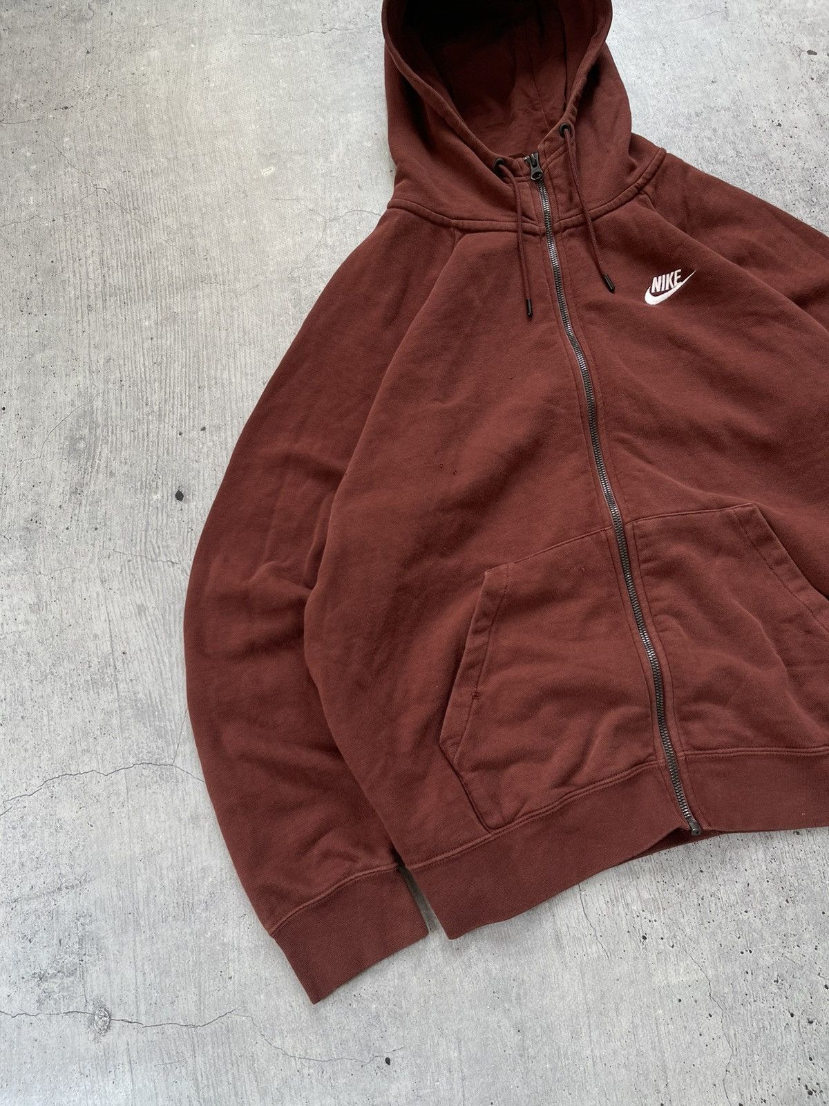 Nike × Vintage Y2K Nike Swoosh Logo Brown Zip Up Distressed Rare Hoodie M Size US M / EU 48-50 / 2 - 3 Thumbnail