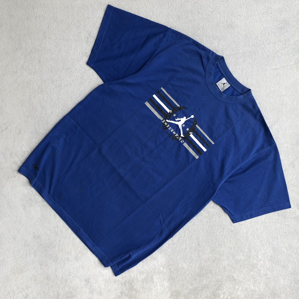 Jordan Brand Vintage Jordan Shirt Size US L / EU 52-54 / 3 - 1 Thumbnail