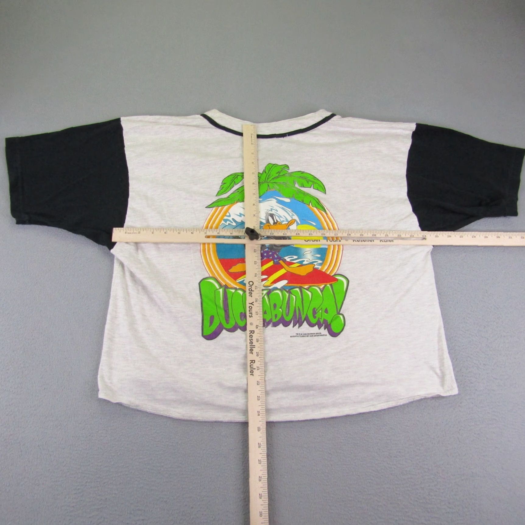 Vintage VINTAGE Looney Tunes Daffy Duck Shirt Mens Large Black 90s Cartoon Button Up Size US L / EU 52-54 / 3 - 7 Thumbnail