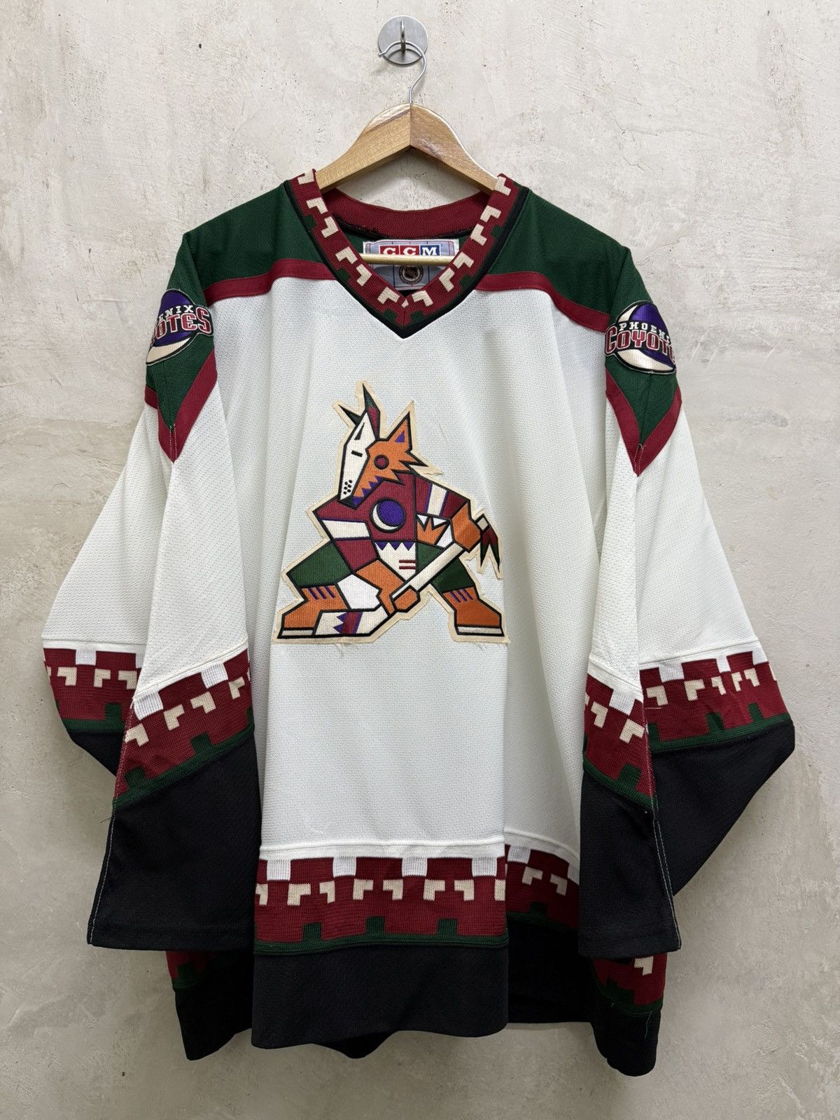 Ccm Vintage 90s Phoenix Coyotes Home Jersey Arizona NHL Size US XXL / EU 58 / 5 - 1 Thumbnail