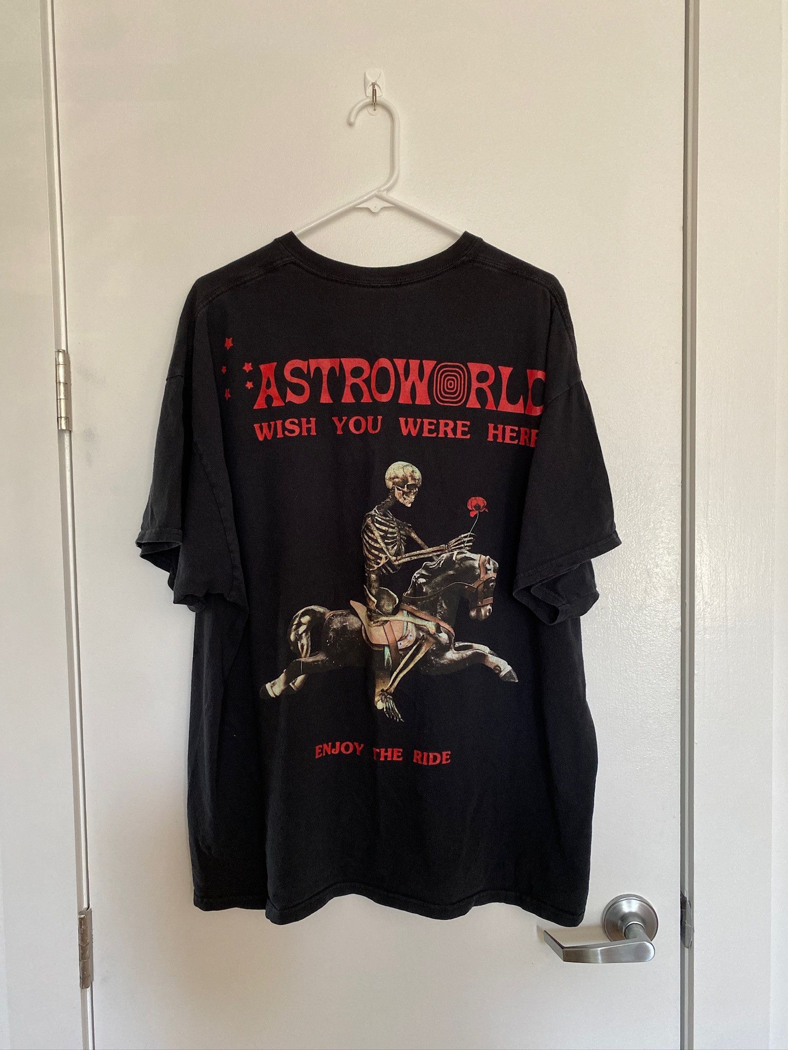 Travis Scott Astroworld T Shirt Size US XXL / EU 58 / 5 - 2 Thumbnail