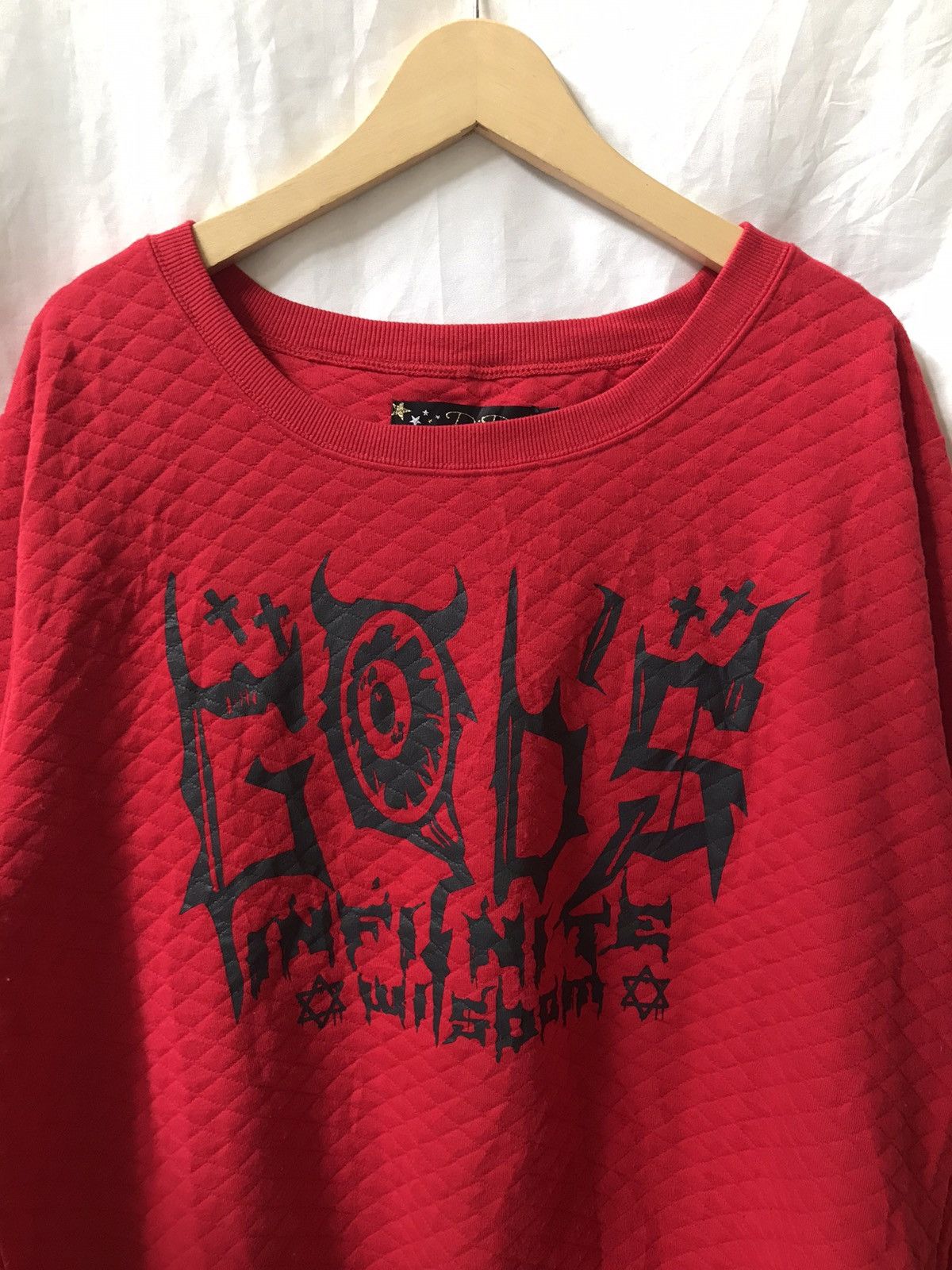Beauty Beast Japanese Bat Wing Sweatshirt gothic punkrock lgb ifsix style Size US L / EU 52-54 / 3 - 4 Thumbnail