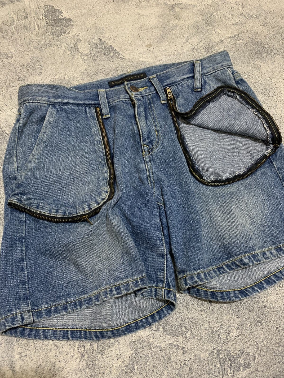 Japanese Brand Y2k E Hypen World Gallery pd Size 30" / US 8 / IT 44 - 2 Thumbnail