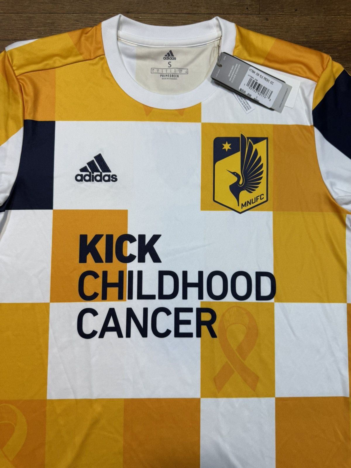 Adidas Adidas Minnesota FC Kick Childhood Cancer Mens Soccer Jersey Size US S / EU 44-46 / 1 - 7 Thumbnail