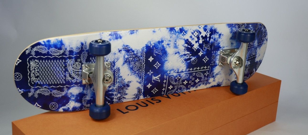 Louis Vuitton × Virgil Abloh BANDANA PRINT SKATE BOARD Size ONE SIZE - 4 Thumbnail