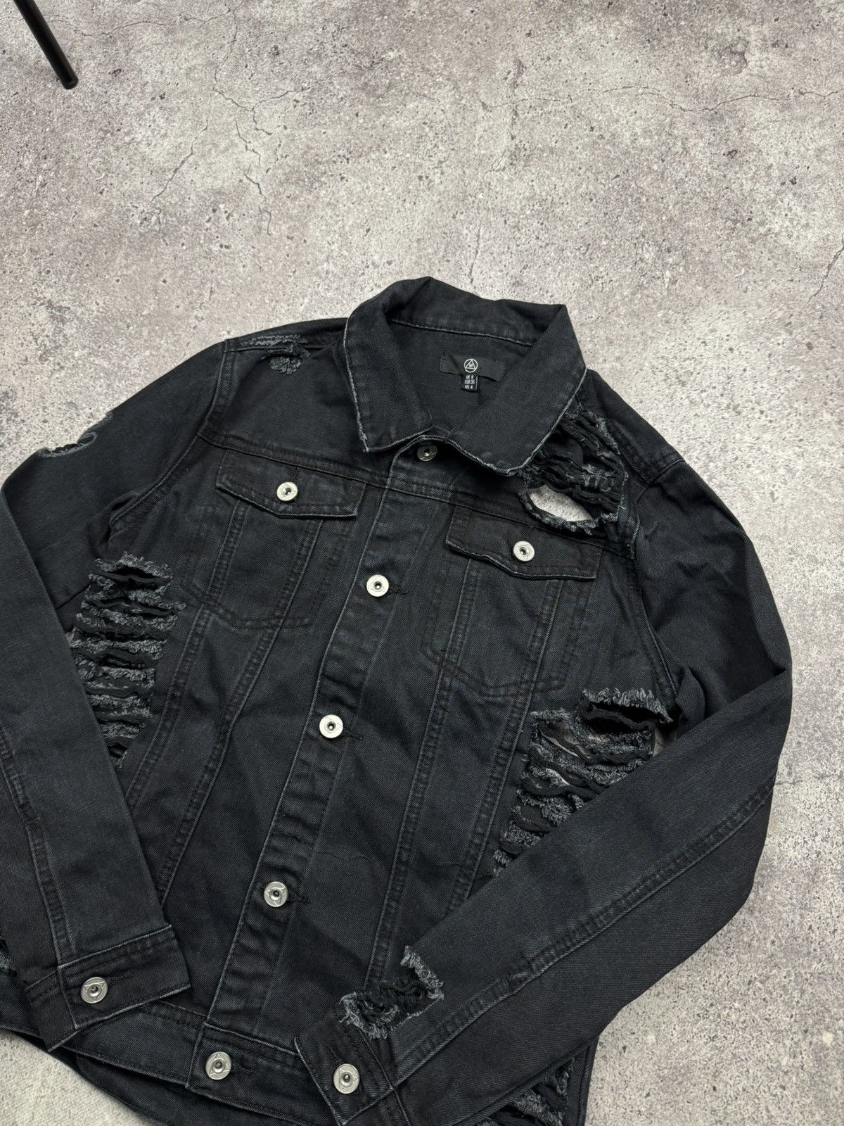 Japanese Brand Avant Garde Rick Owen’s Style Distressed Japanesse Jacket Size S / US 4 / IT 40 - 2 Thumbnail