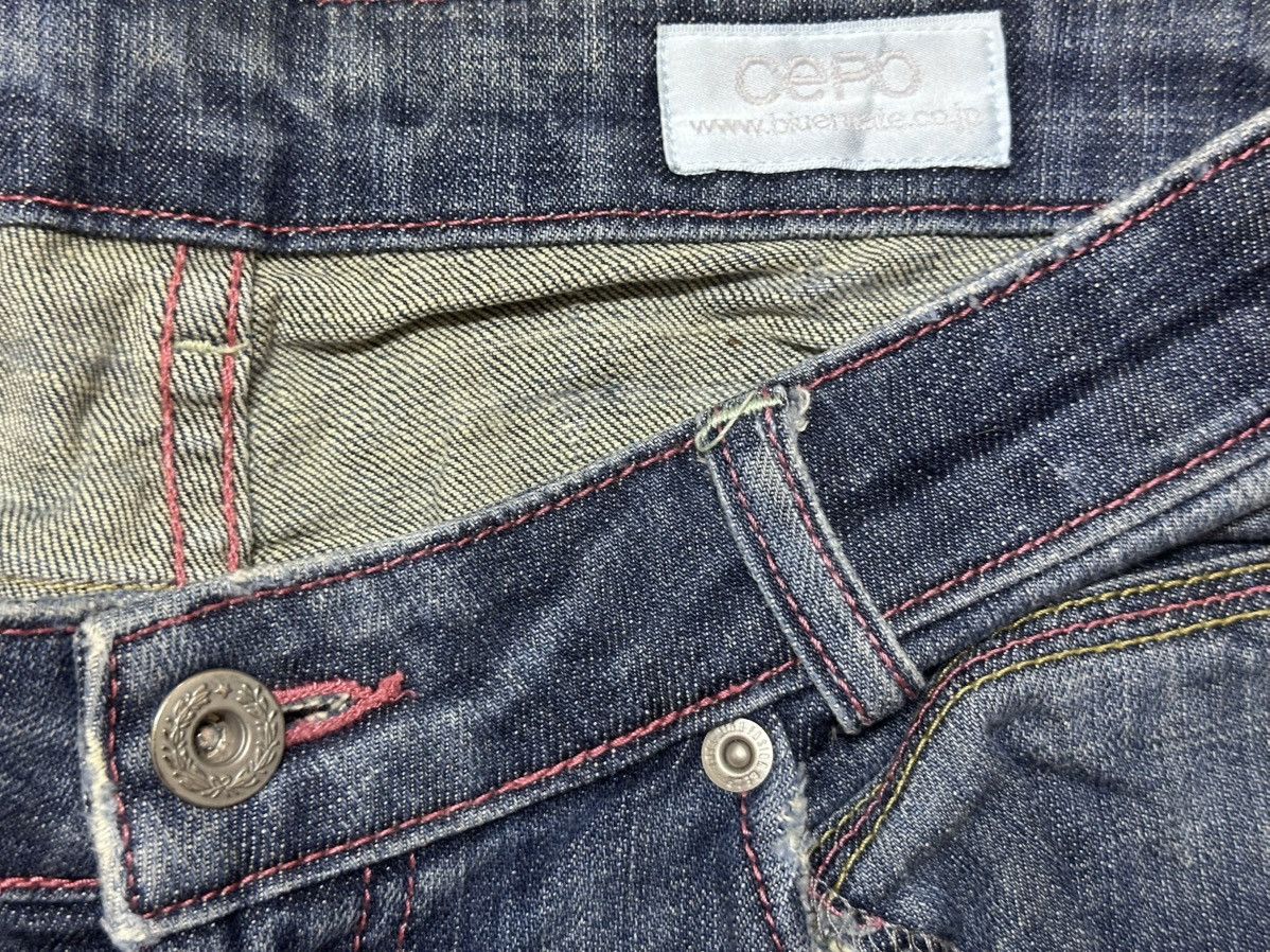 Japanese Brand Striked Jeans With Flare and Bootcut Style Faded Wash Size US 30 / EU 46 - 8 Thumbnail