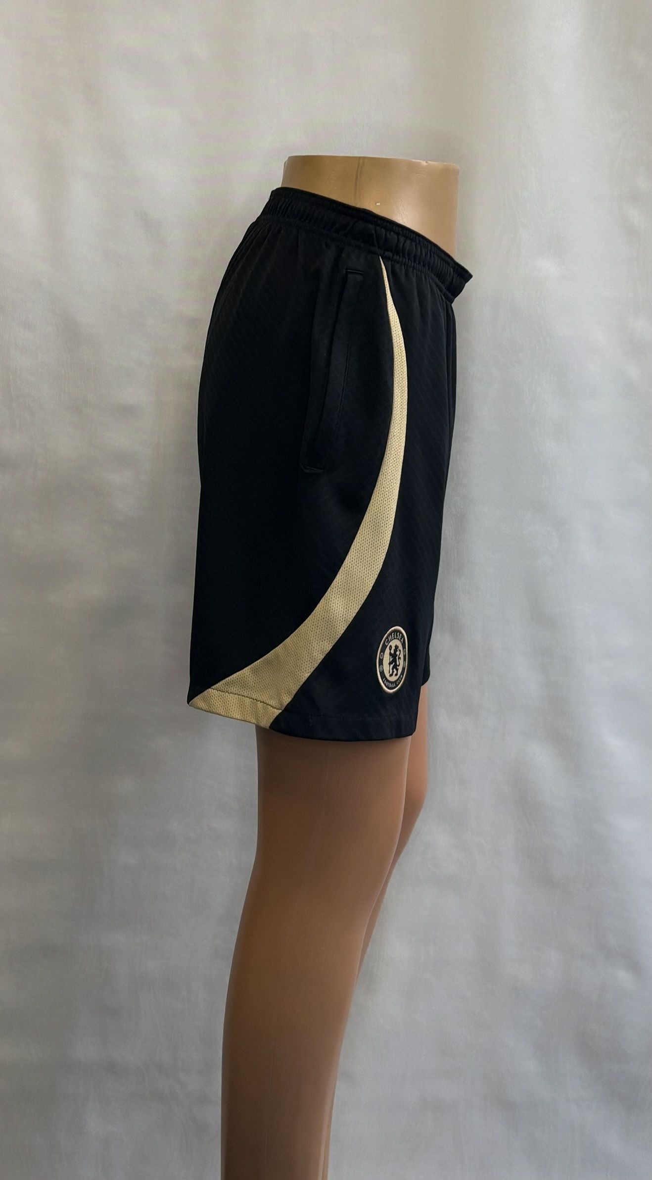 Nike Chelsea FC 2022/2023 Nike Football Shorts Size M Size US 32 / EU 48 - 5 Thumbnail