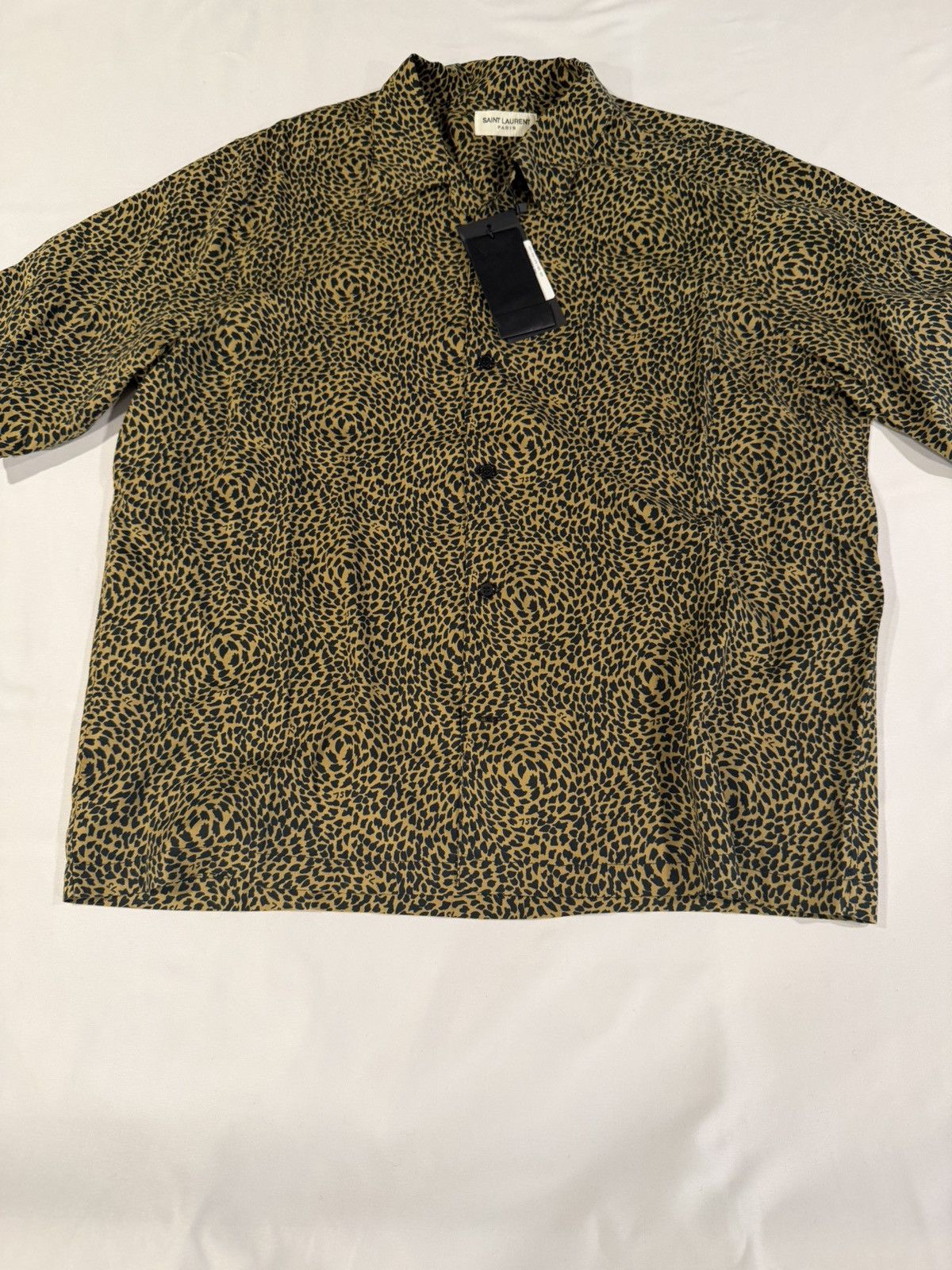 Saint Laurent Paris Saint Laurent men leopard print shirt.XXL. $890 Size US XXL / EU 58 / 5 - 9 Thumbnail