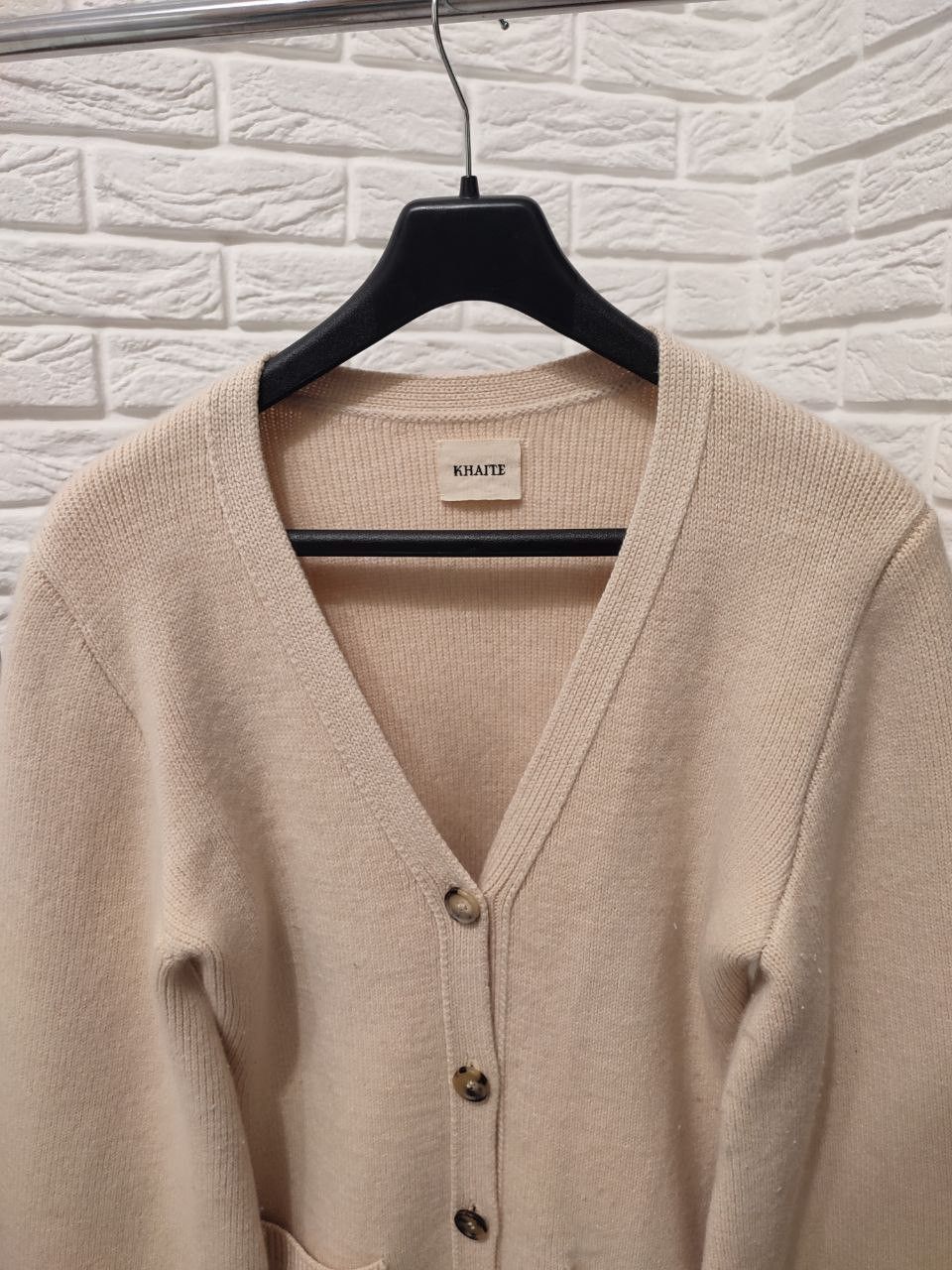 KHAITE Cashmere womens cardigan Khaite Beige size M Quiet Luxury Size M / US 6-8 / IT 42-44 - 4 Thumbnail