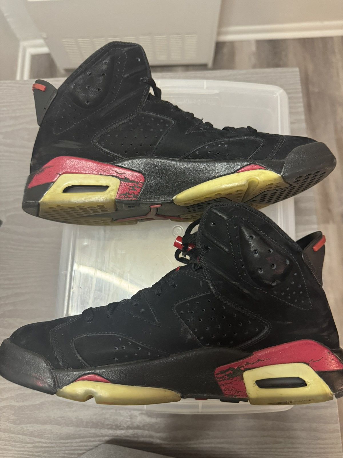 Jordan Brand Size 9 - Jordan 6 Retro Varsity Red 2010 Size US 9 / EU 42 - 3 Thumbnail