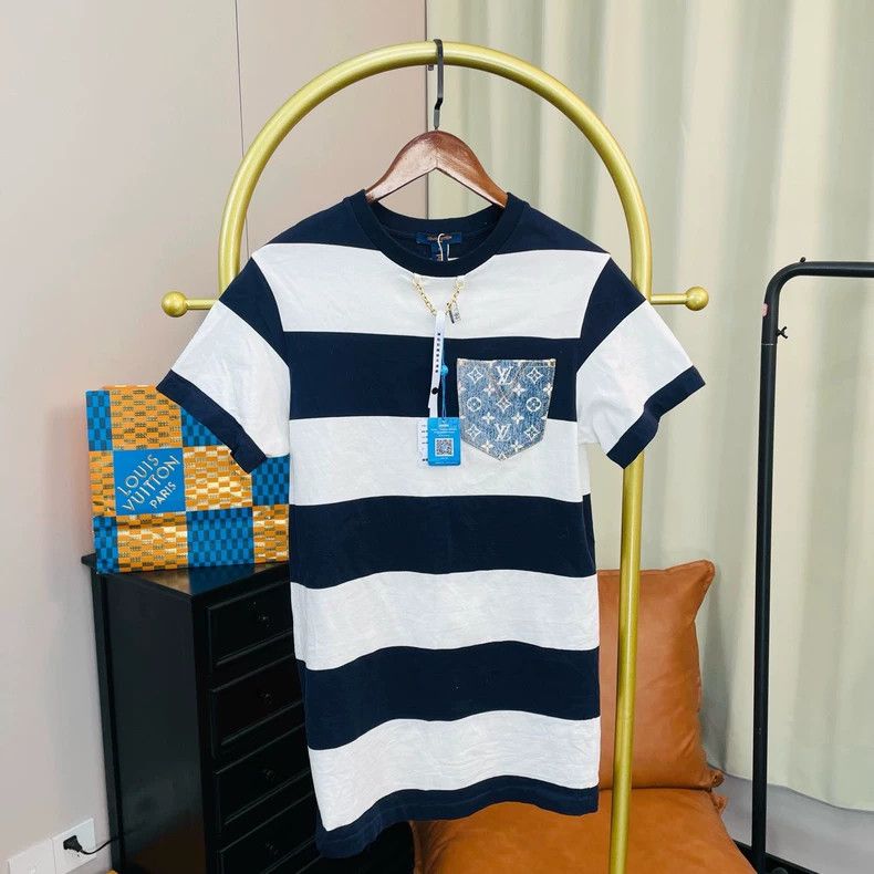 Louis Vuitton Louis Vuitton Black and white presbyopic pocket print dres Size S / US 4 / IT 40 - 1 Thumbnail