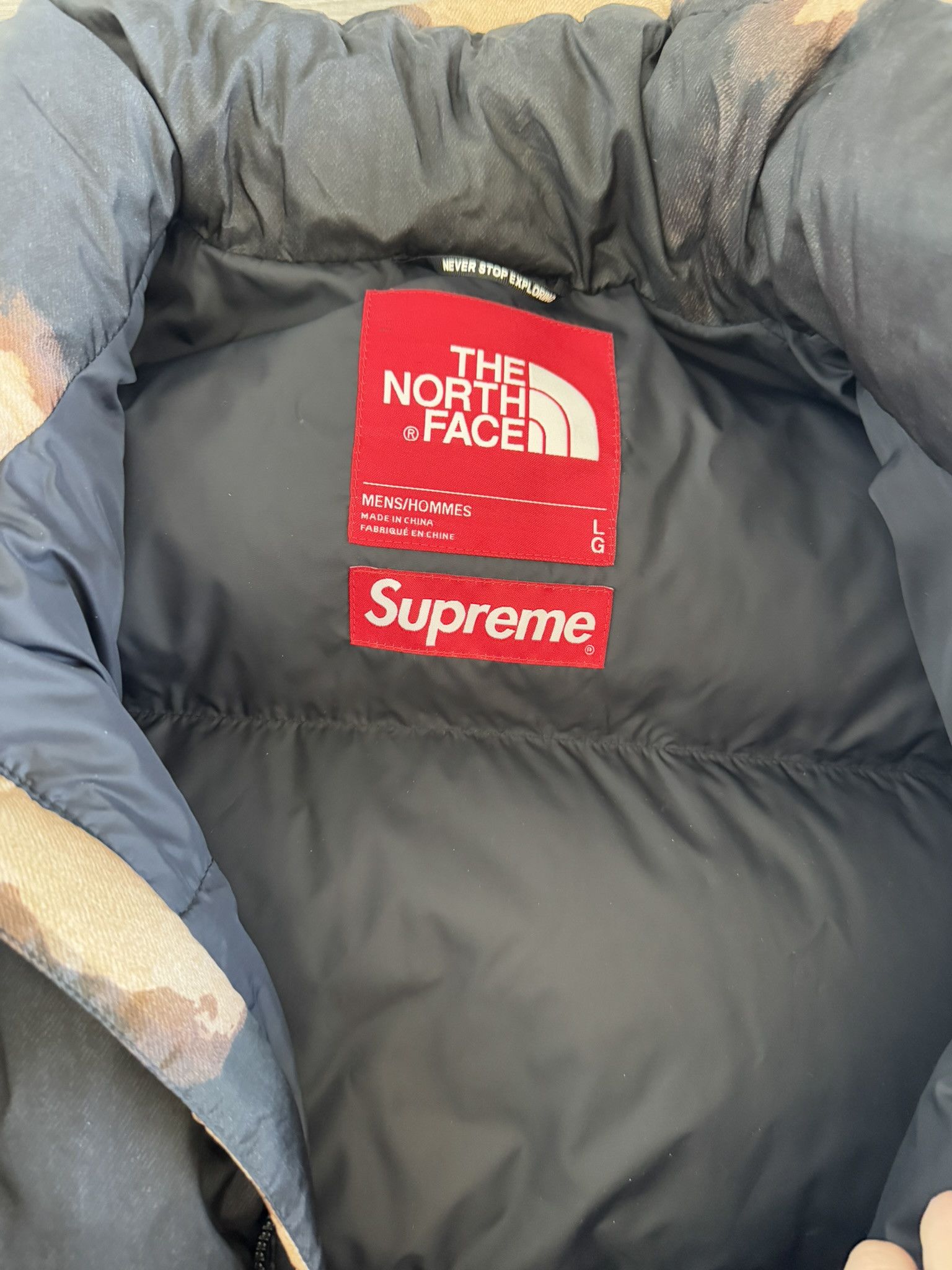 Supreme × The North Face Supreme The North Face Nuptse Size US L / EU 52-54 / 3 - 2 Thumbnail