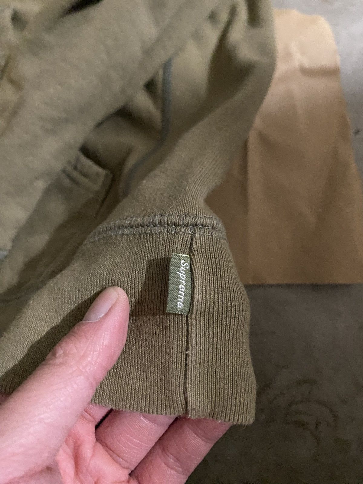 Supreme Supreme Olive Mini Small Box Logo Hoodie Size US L / EU 52-54 / 3 - 6 Thumbnail