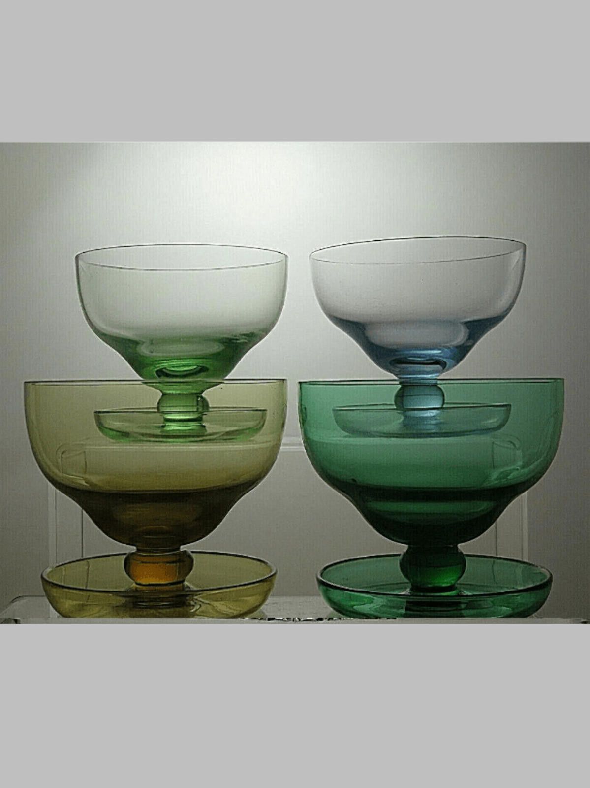 The Unbranded Brand Crystal Coloured Glass Sundae Dishes Set Of 4 Dessert Bowls Size ONE SIZE - 1 Thumbnail