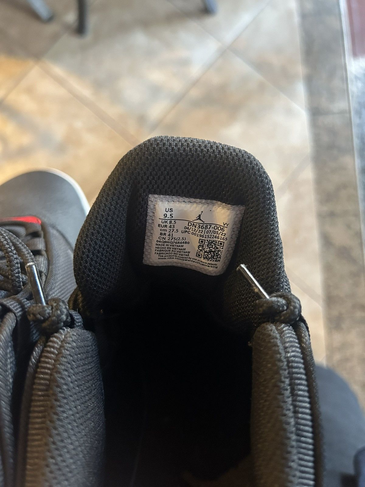 Jordan Brand AJ Aura Max 4 Bred Size US 9.5 / EU 42-43 - 6 Thumbnail