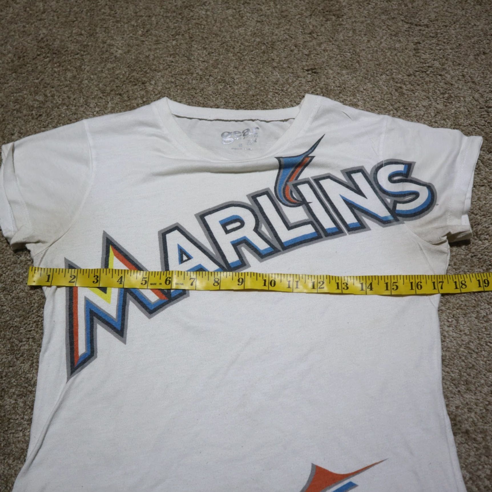 Vintage VINTAGE Miami Marlins Women’s T-Shirt Adult Medium White Baseball Logo Short Sleeve Sports Size M / US 6-8 / IT 42-44 - 4 Thumbnail