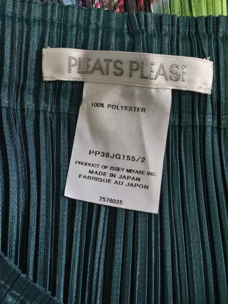 Issey Miyake Issey Miyake size:2 Dark green single-sided pleated skirt Size 22" - 3 Thumbnail