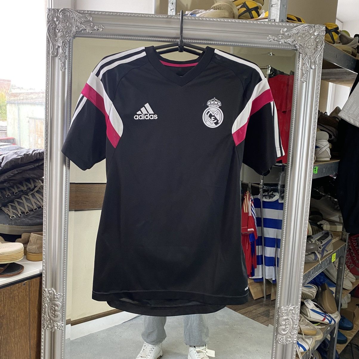 Adidas Vintage Pink Adidas Real Madrid jersey Size US S / EU 44-46 / 1 - 1 Thumbnail