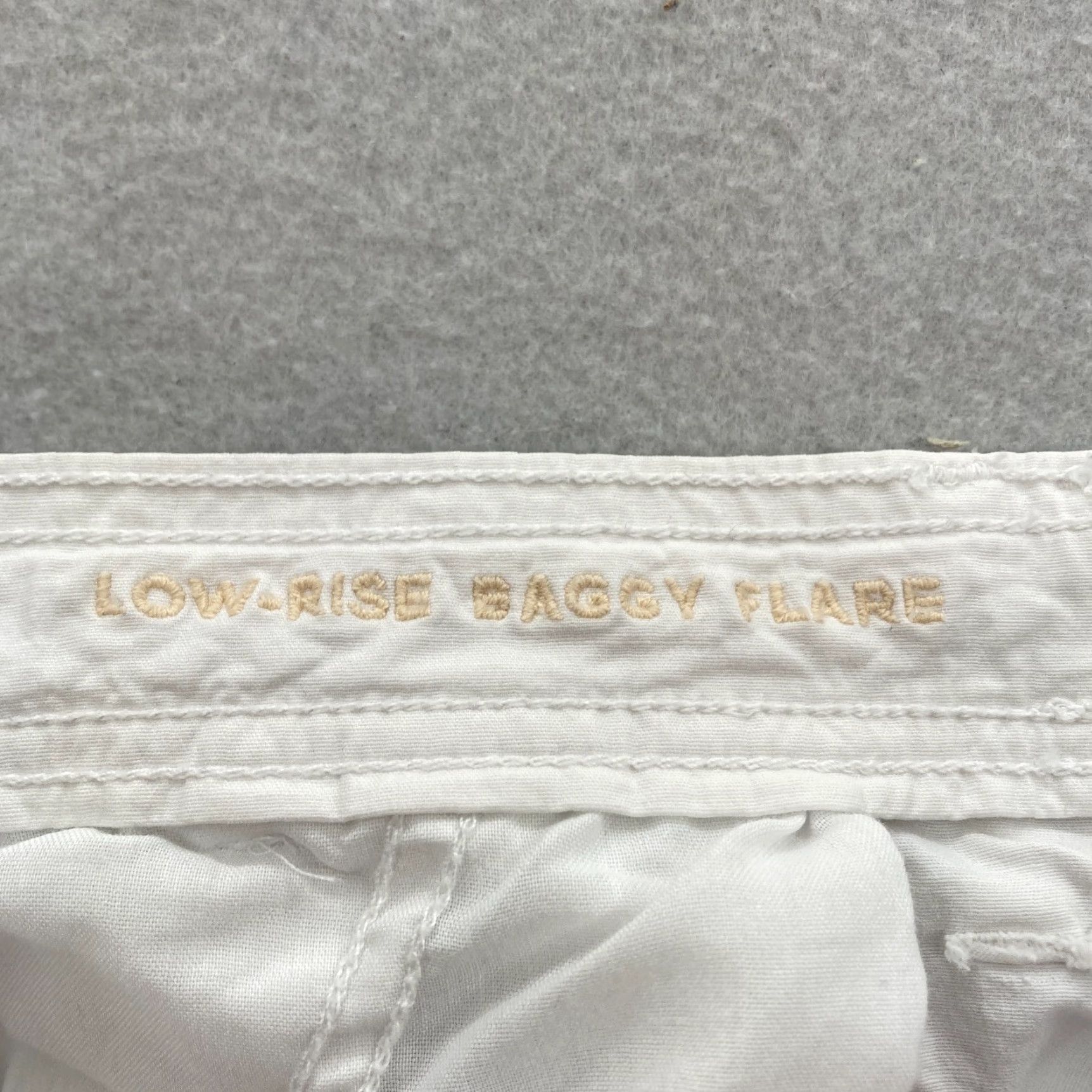American Eagle Outfitters American Eagle Outfitters Pants Women's 14 White Low Rise Baggy Flare Ankle Zip Boho Chino Size 14 White Stretch Size 25" / US 0 / IT 36 - 7 Thumbnail