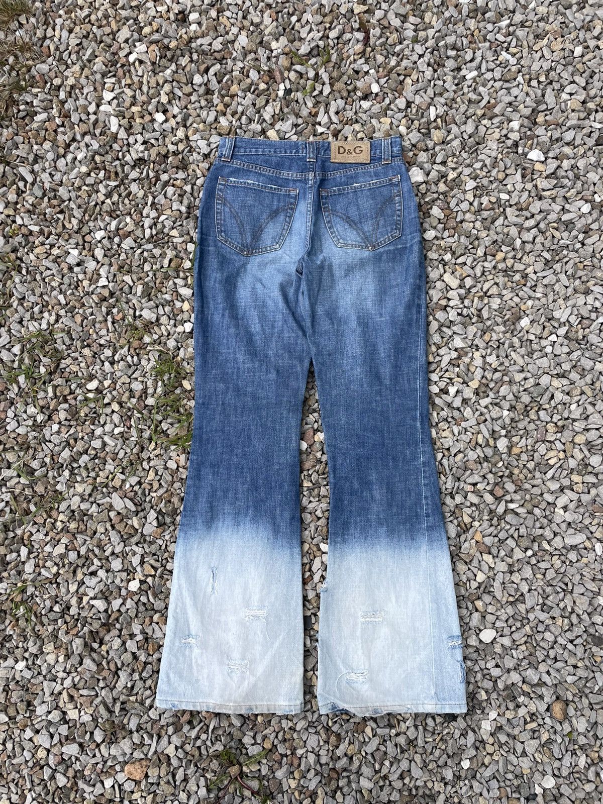 Dolce & Gabbana Vintage 00’s Dolce & Gabbana Flared Bootcut Distressed Jeans Size 27" / US 4 / IT 40 - 7 Thumbnail
