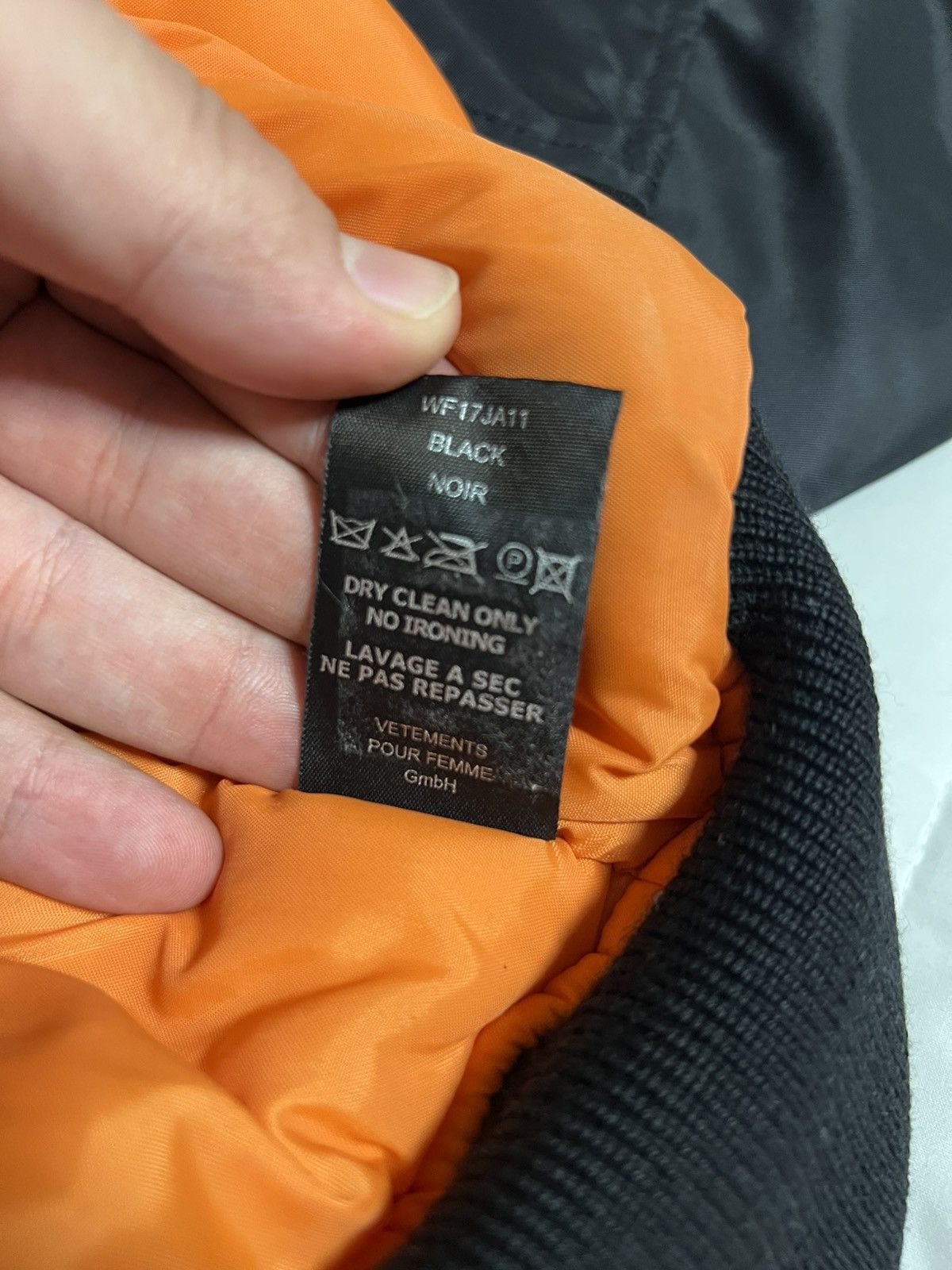 Vetements Vetements TFD Total Fucking Darkness Femme Bomber Size XS / US 0-2 / IT 36-38 - 14 Thumbnail