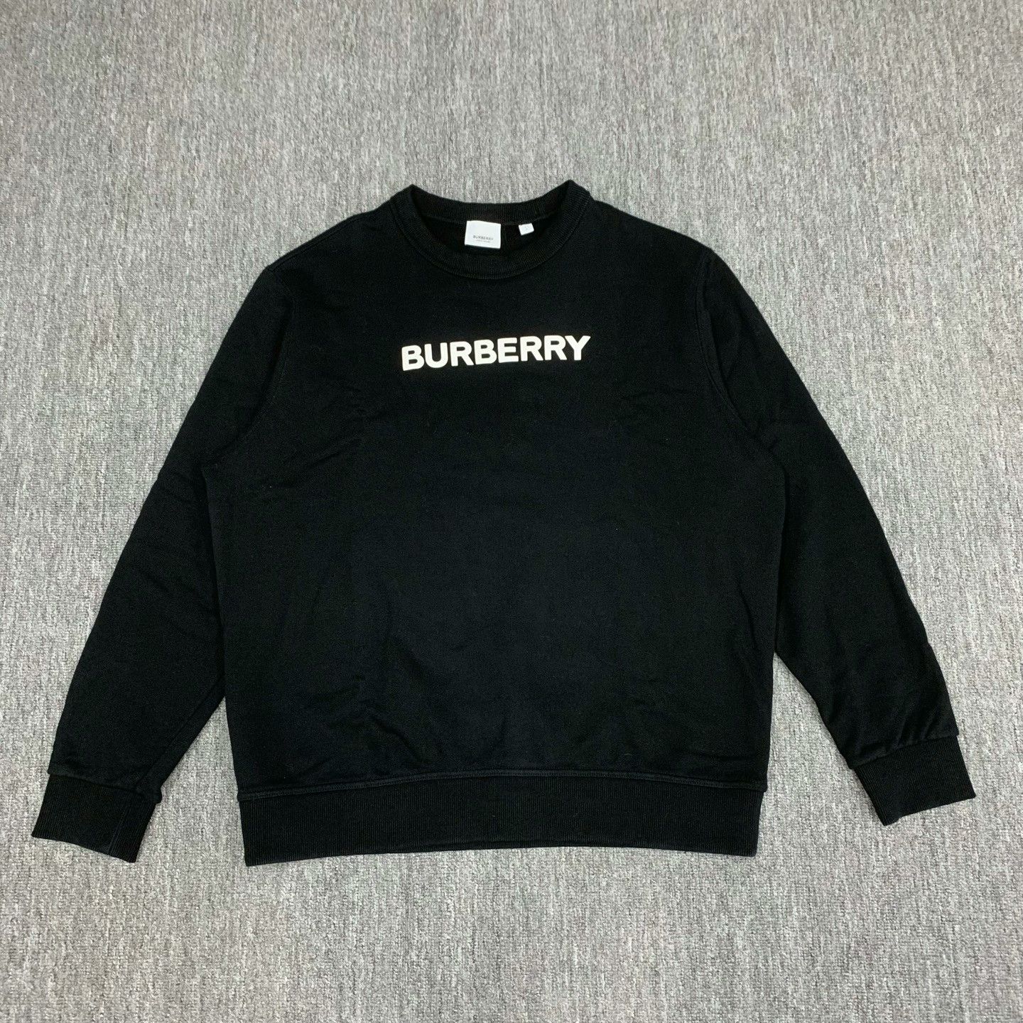 Burberry burberry black logo sweatshirt size large Size US L / EU 52-54 / 3 - 1 Thumbnail