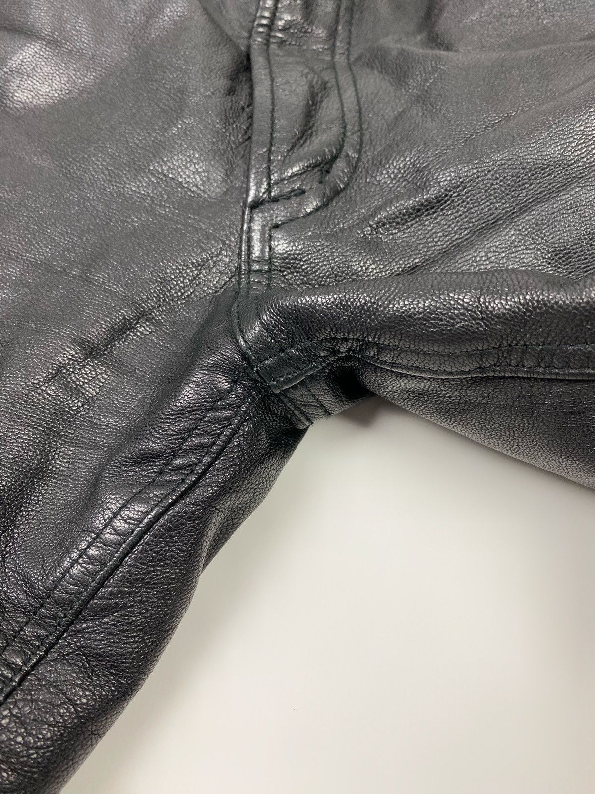 Vintage 1990’s Vintage Matinee Black Leather Biker Pants Size US 33 - 5 Thumbnail