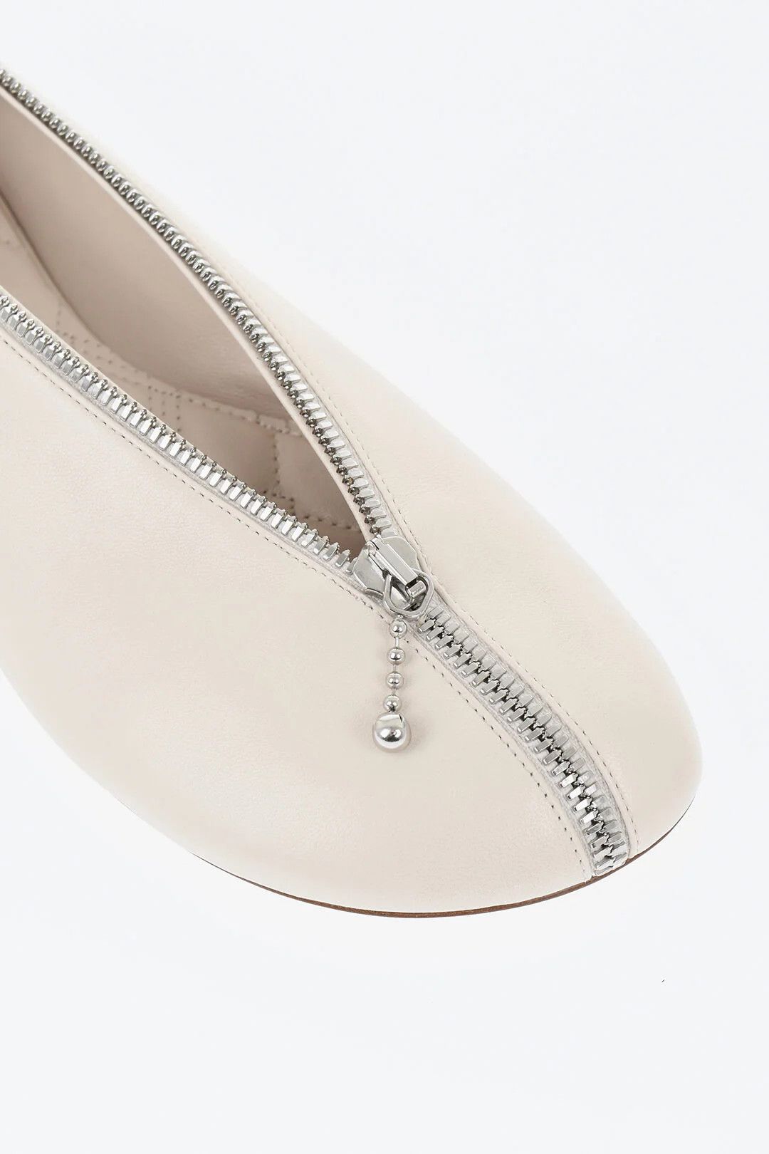 Burberry og1mm0426 Zip-Up Leather Ballet Flats in Beige Size US 6 / IT 36 - 2 Thumbnail