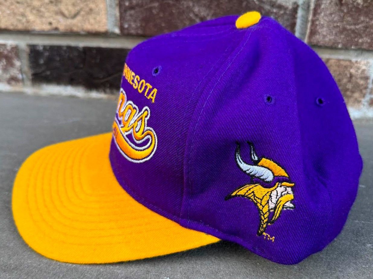 Starter Vintage Starter Script Minnesota Vikings Wool Snapback Size ONE SIZE - 2 Thumbnail
