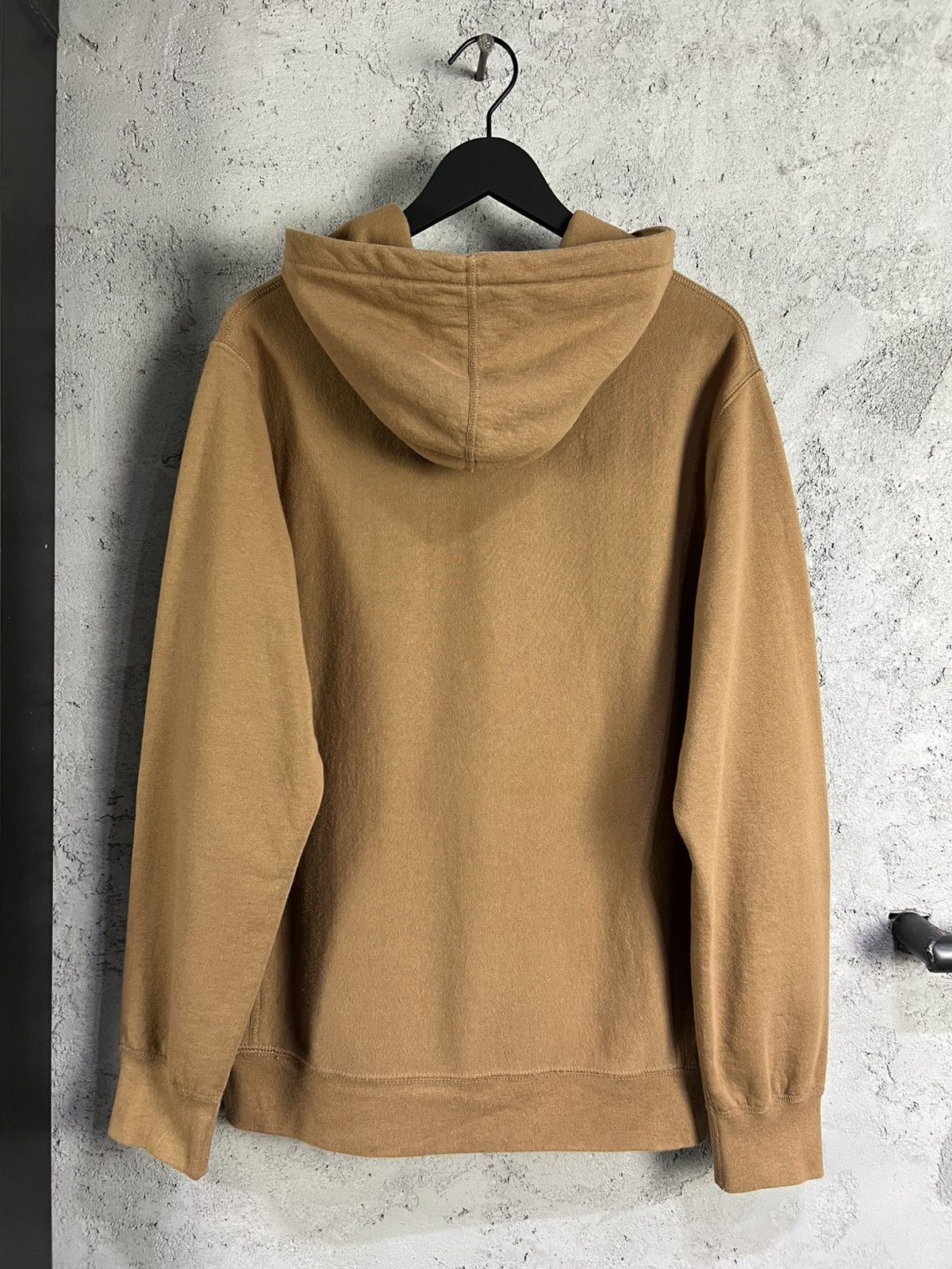 Supreme Supreme Apple Hooded Sweatshirt SS19 M Size US M / EU 48-50 / 2 - 7 Thumbnail