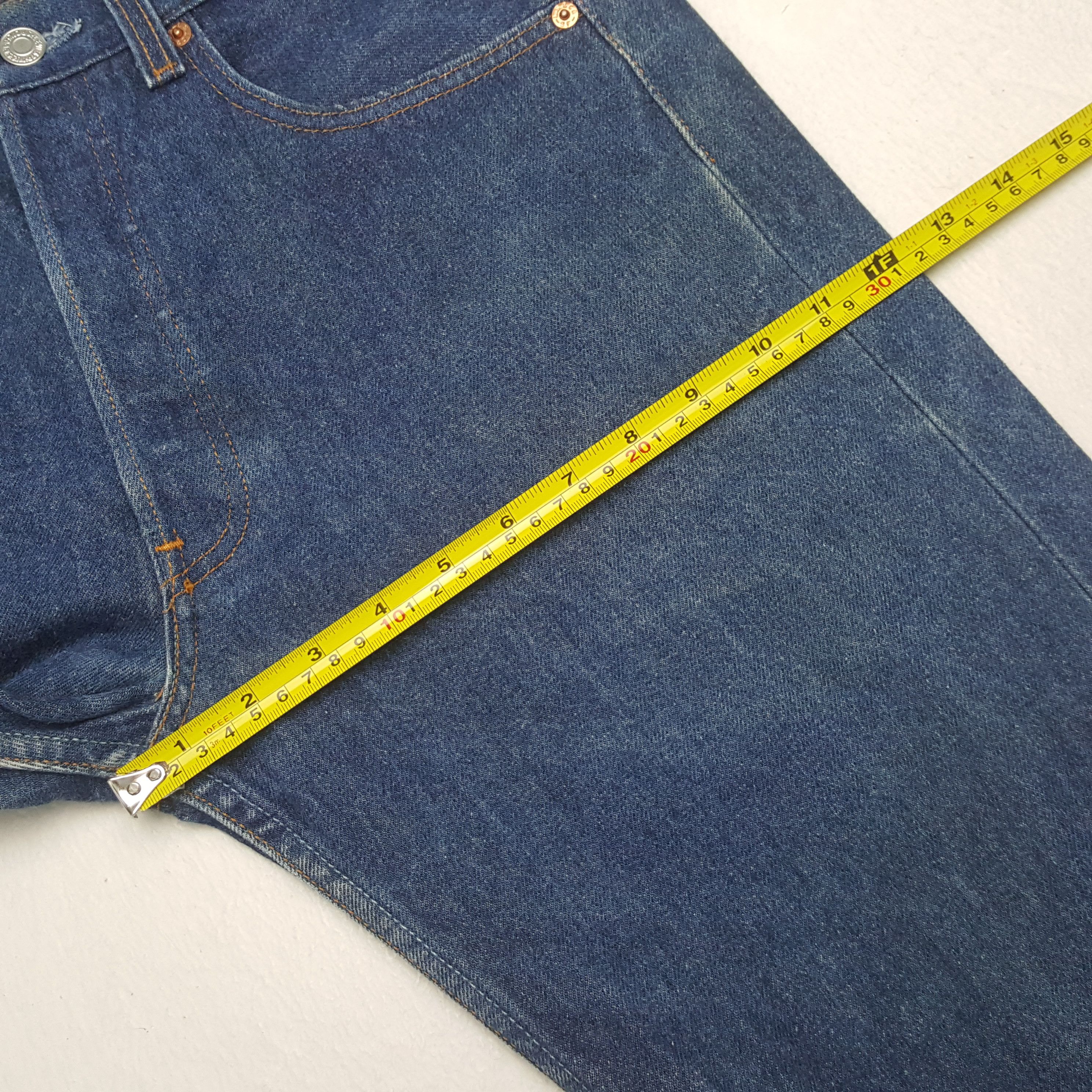 Levi's Vintage 90's Levi's 501 Sun Faded Distressed Jeans RR17 Size US 30 / EU 46 - 9 Thumbnail