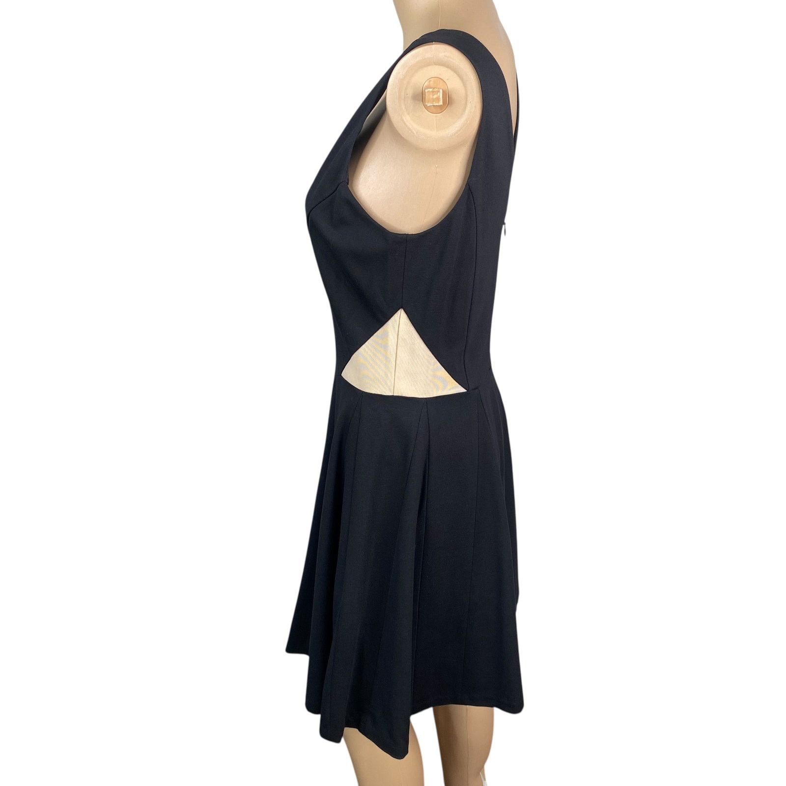 Anthropologie Erin Fetherston Black Ponte Mesh Fit & Flare Dress - Size 6 Size M / US 6-8 / IT 42-44 - 5 Thumbnail