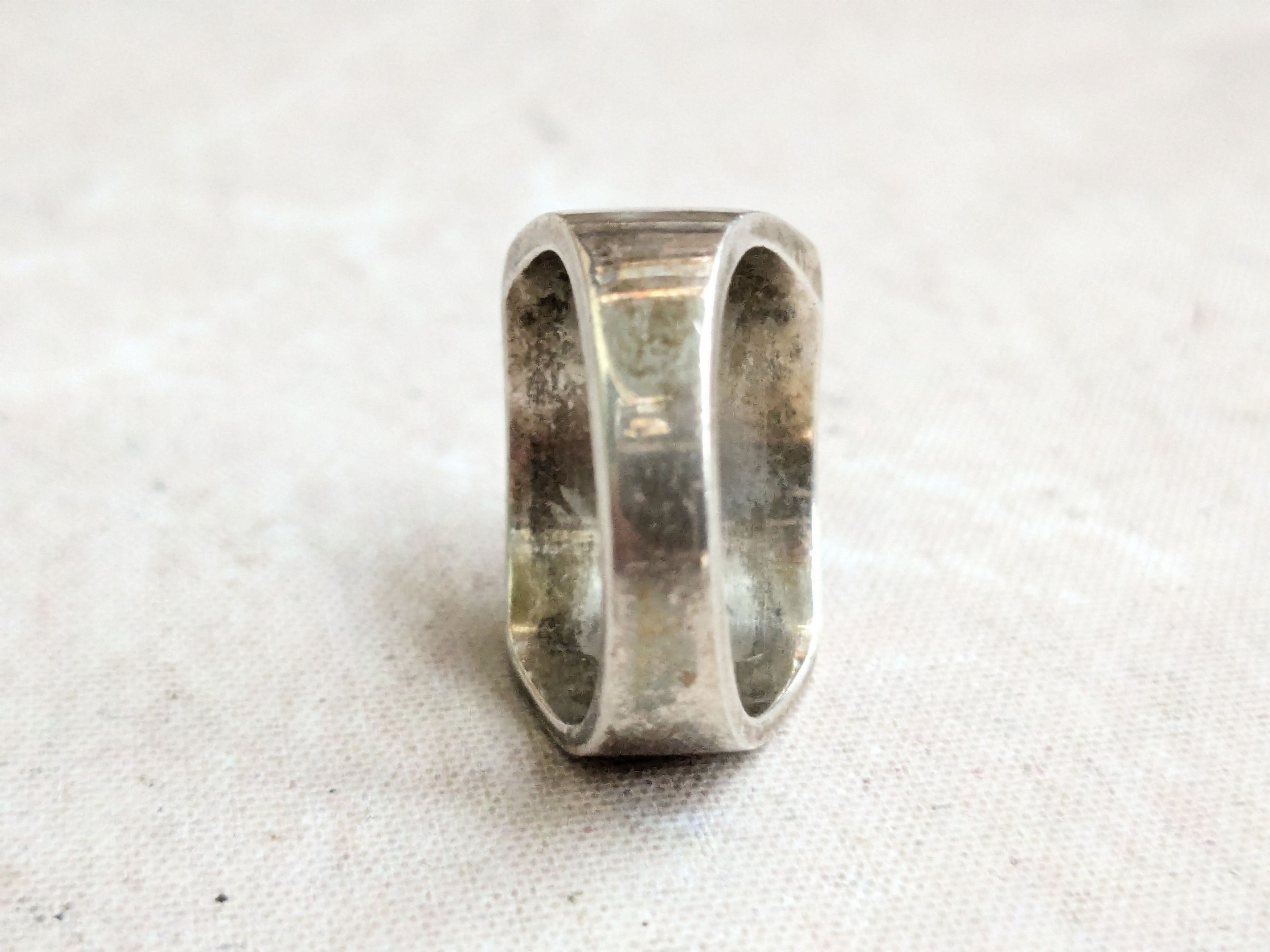 Sterling Silver Vintage Sterling Silver Ring Taxco Green Malachite 10.25 Size ONE SIZE - 9 Thumbnail